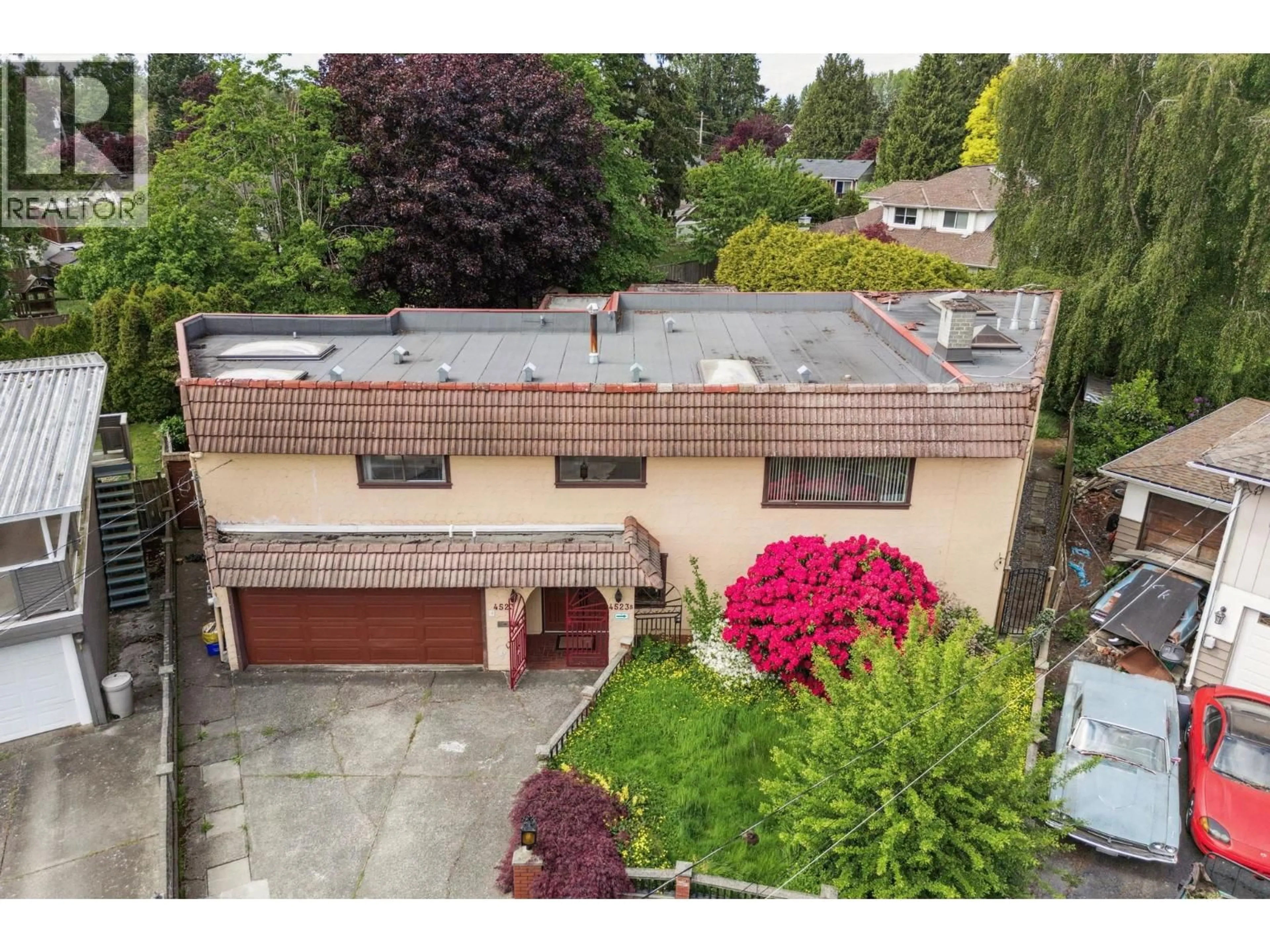 A pic from outside/outdoor area/front of a property/back of a property/a pic from drone, street for 4523 KING EDWARD PLACE, Delta British Columbia V4K2R2