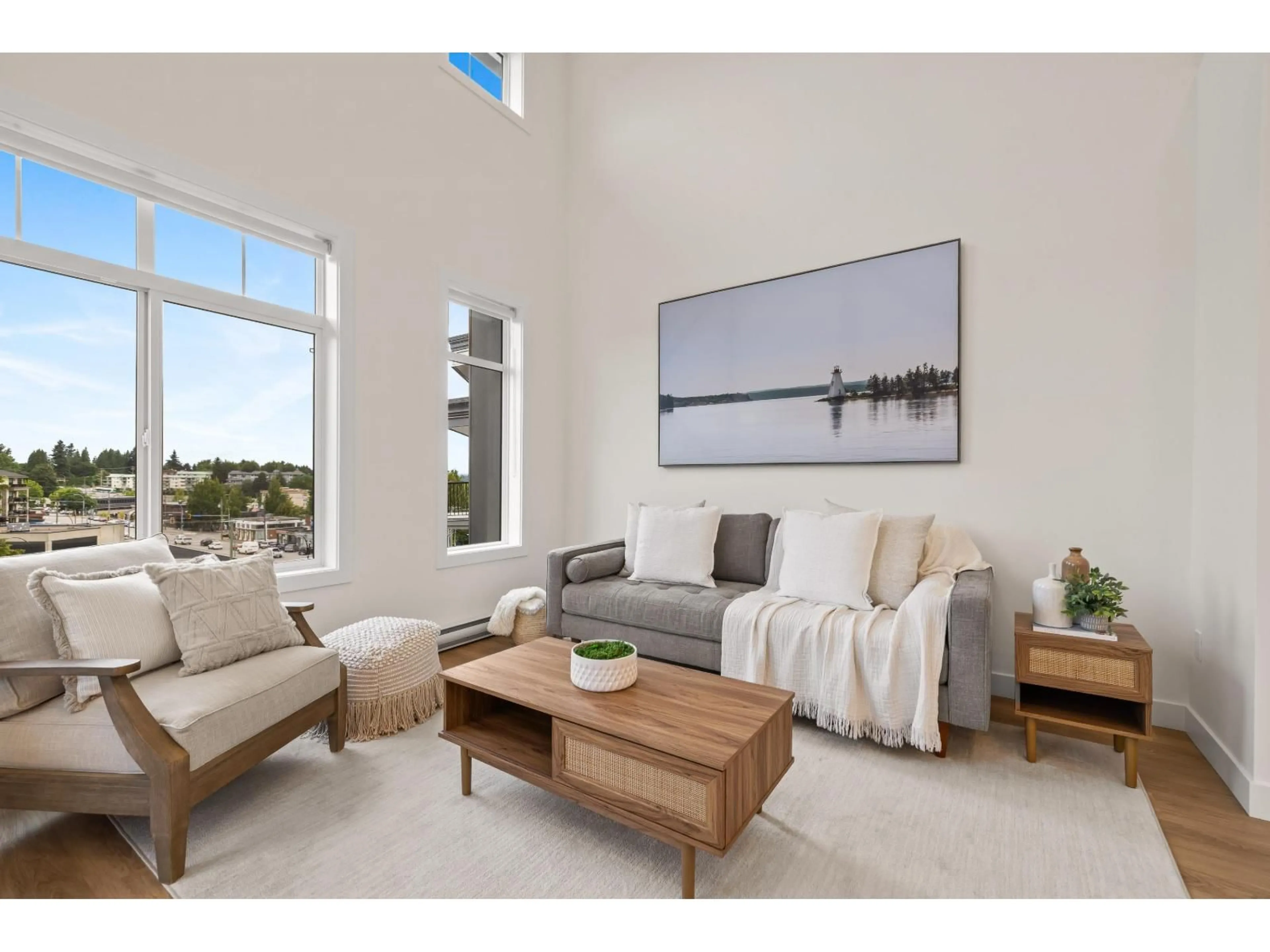 Living room with furniture, unknown for 511 - 33816 SOUTH FRASER, Abbotsford British Columbia V2S0P2