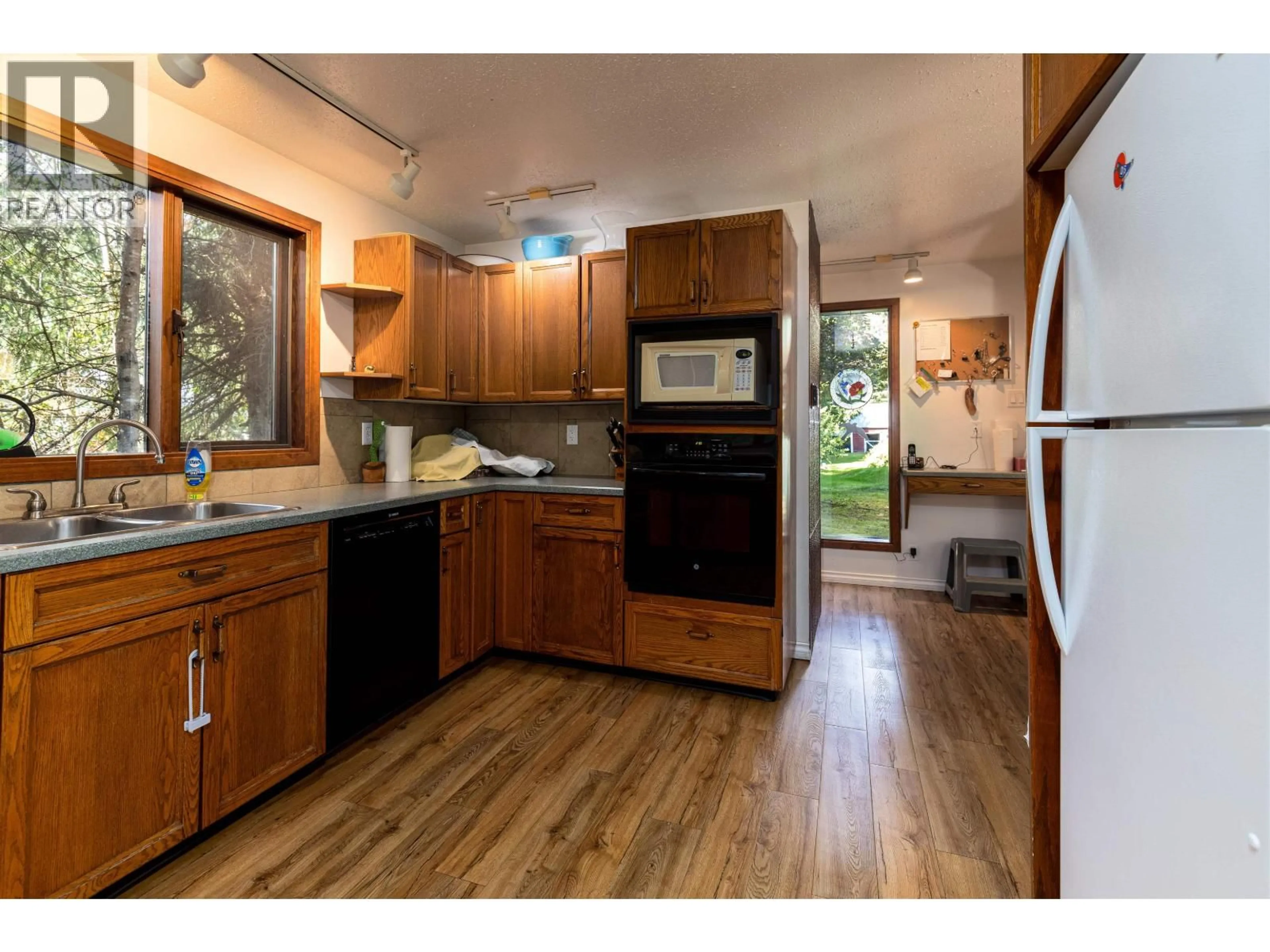 Standard kitchen, unknown for 2178 GRANDVIEW DRIVE, Terrace British Columbia V8G0A8