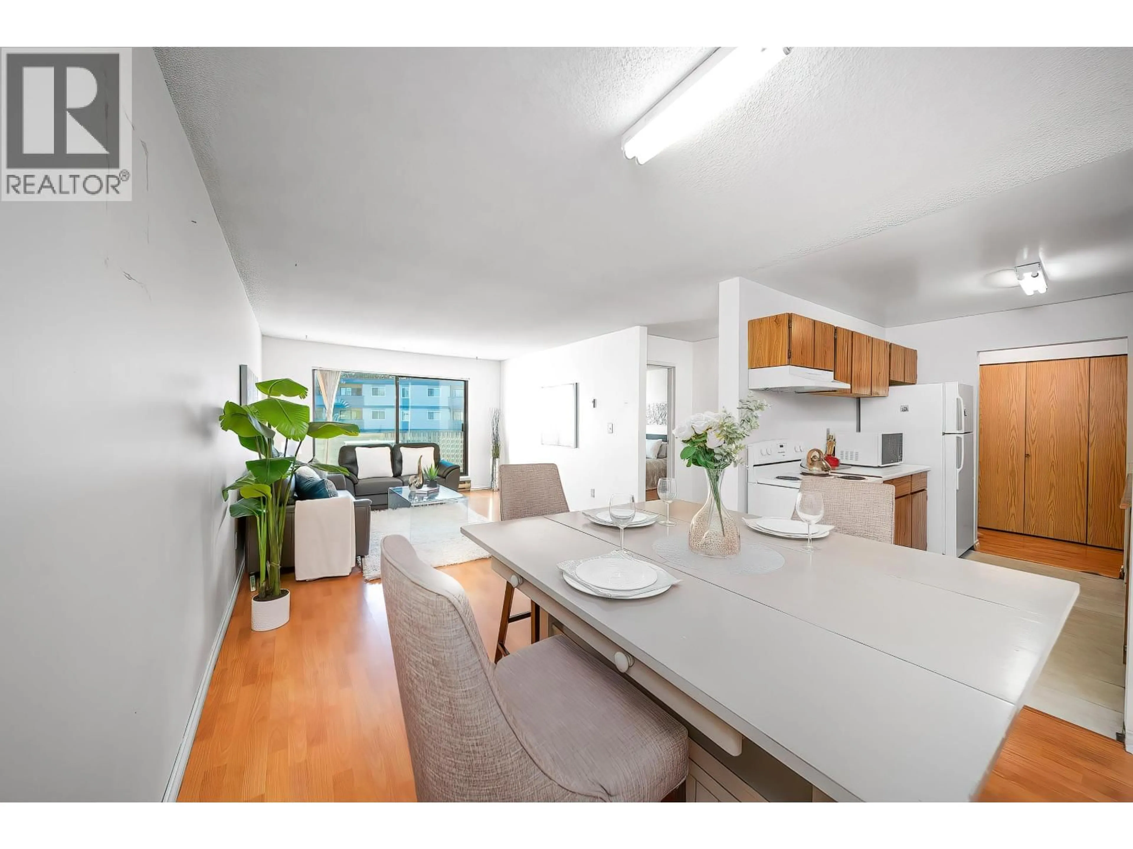 Unknown for 211 - 8700 ACKROYD ROAD, Richmond British Columbia V6X3G2