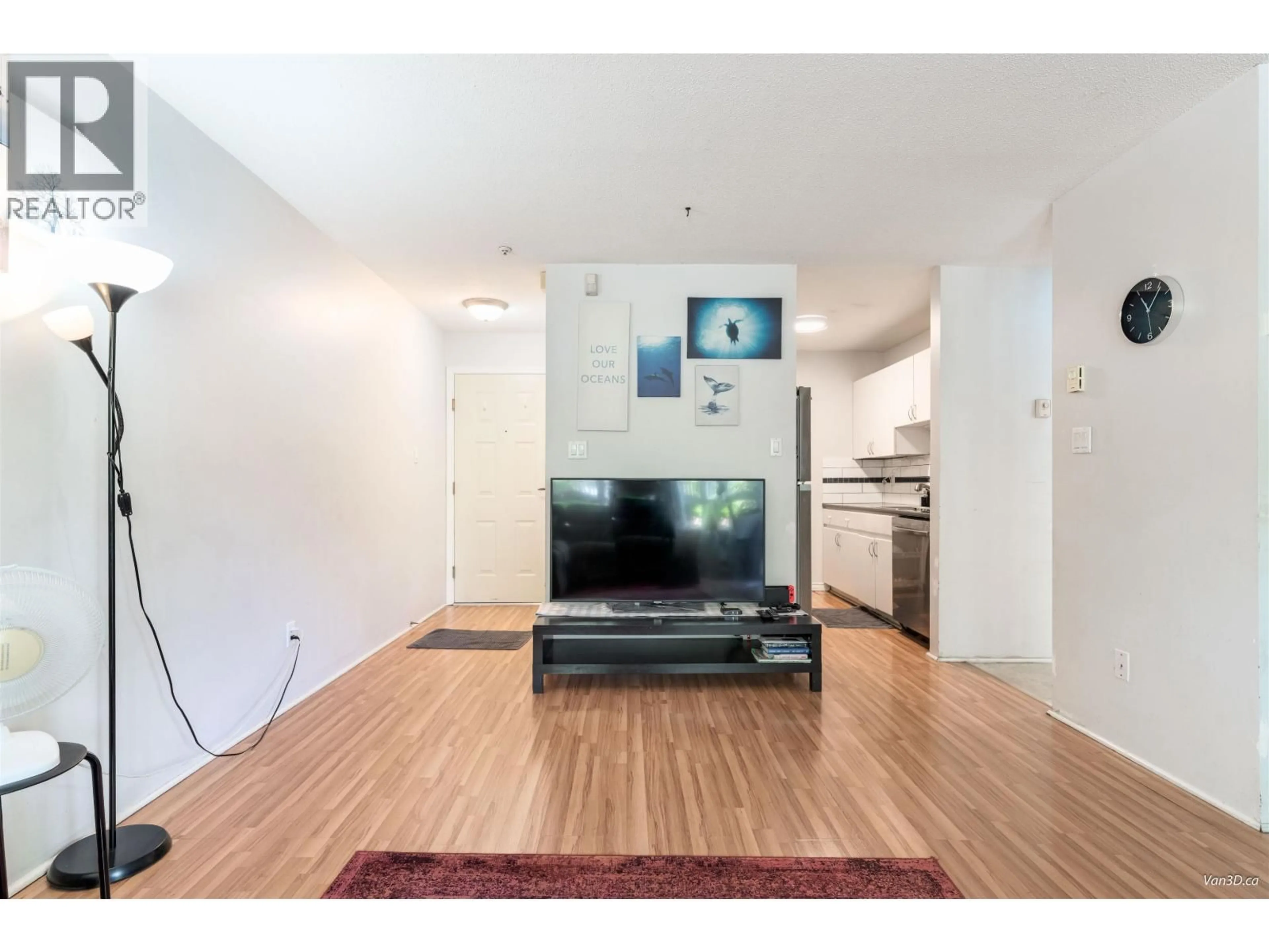 Unknown for 102 - 3480 YARDLEY AVENUE, Vancouver British Columbia V5R6B3