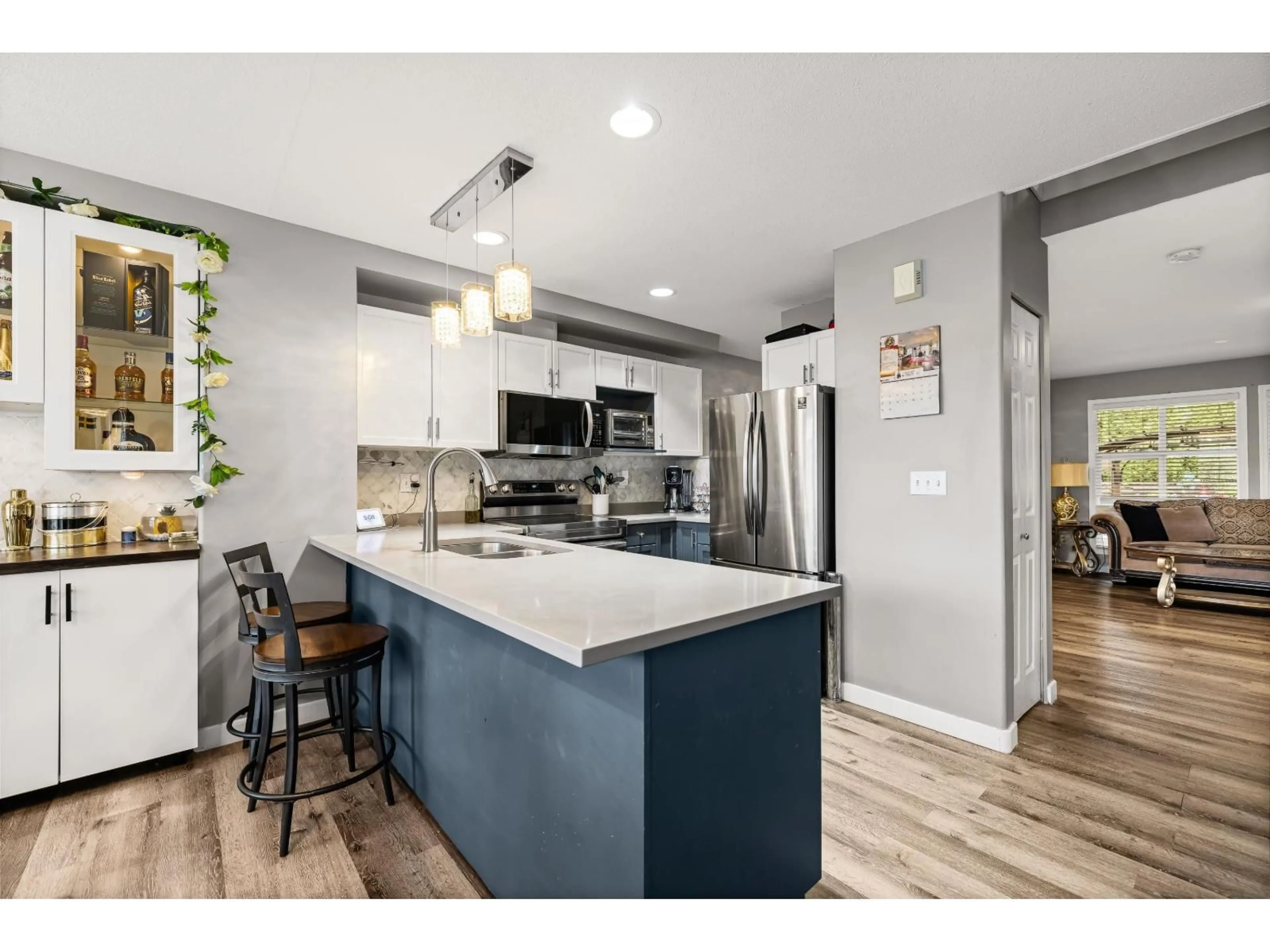 Open concept kitchen, unknown for 48 - 46906 RUSSELL ROAD, Chilliwack British Columbia V2R5T3