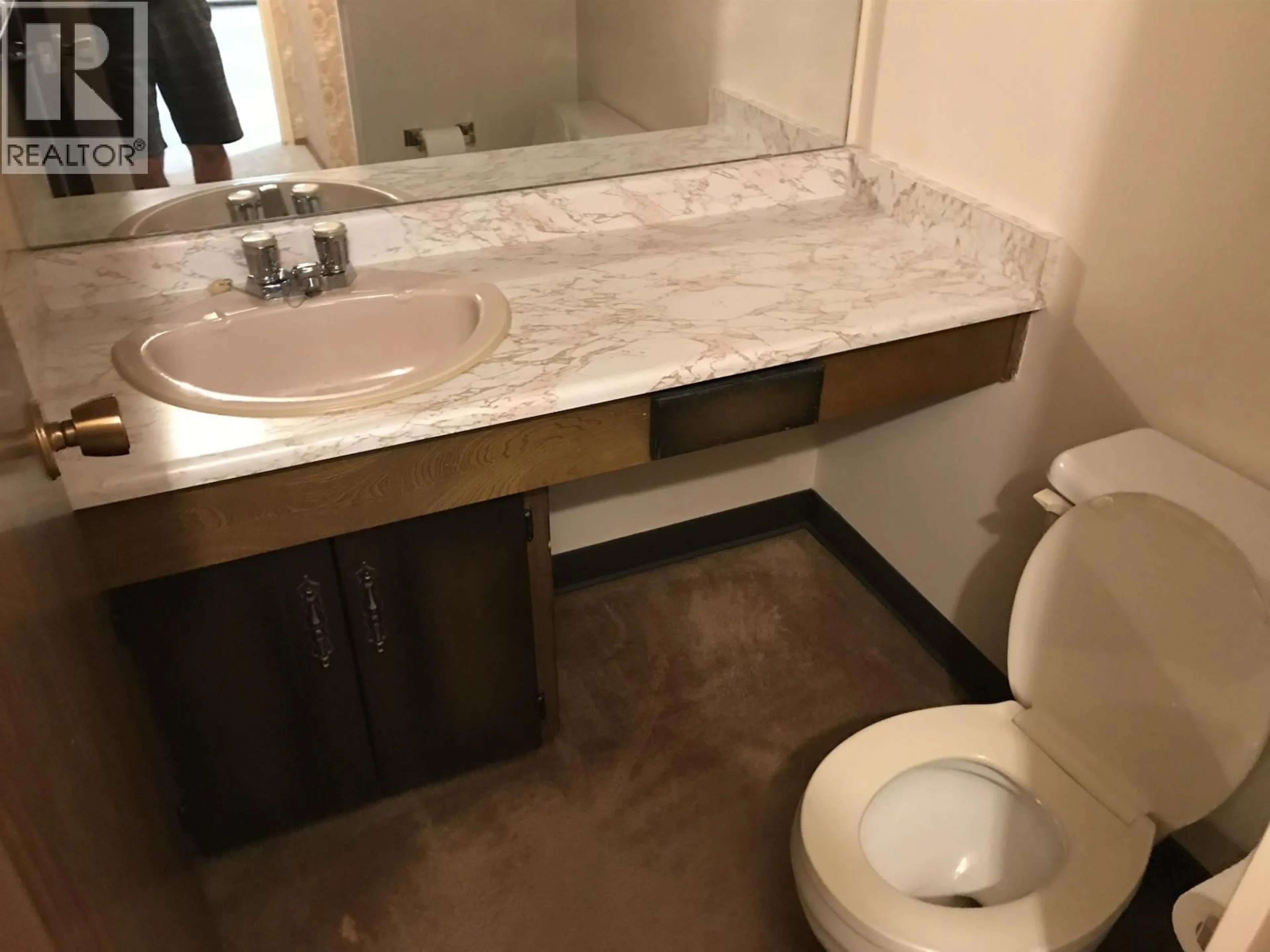 Standard bathroom, unknown for 104 - 620 SEVENTH AVENUE, New Westminster British Columbia V3M5T6