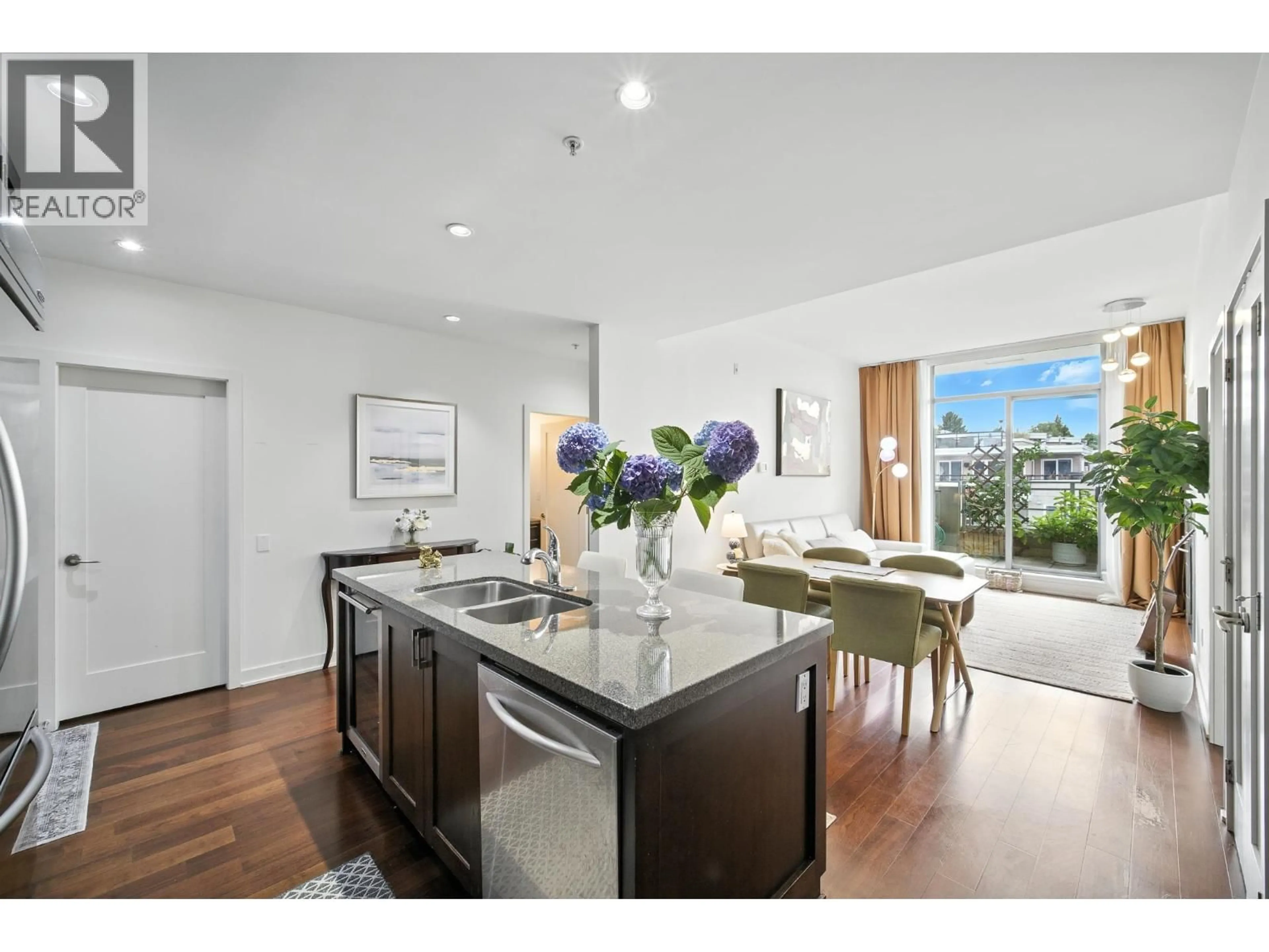 Open concept kitchen, unknown for 404 - 3595 18TH AVENUE, Vancouver British Columbia V6S1A9