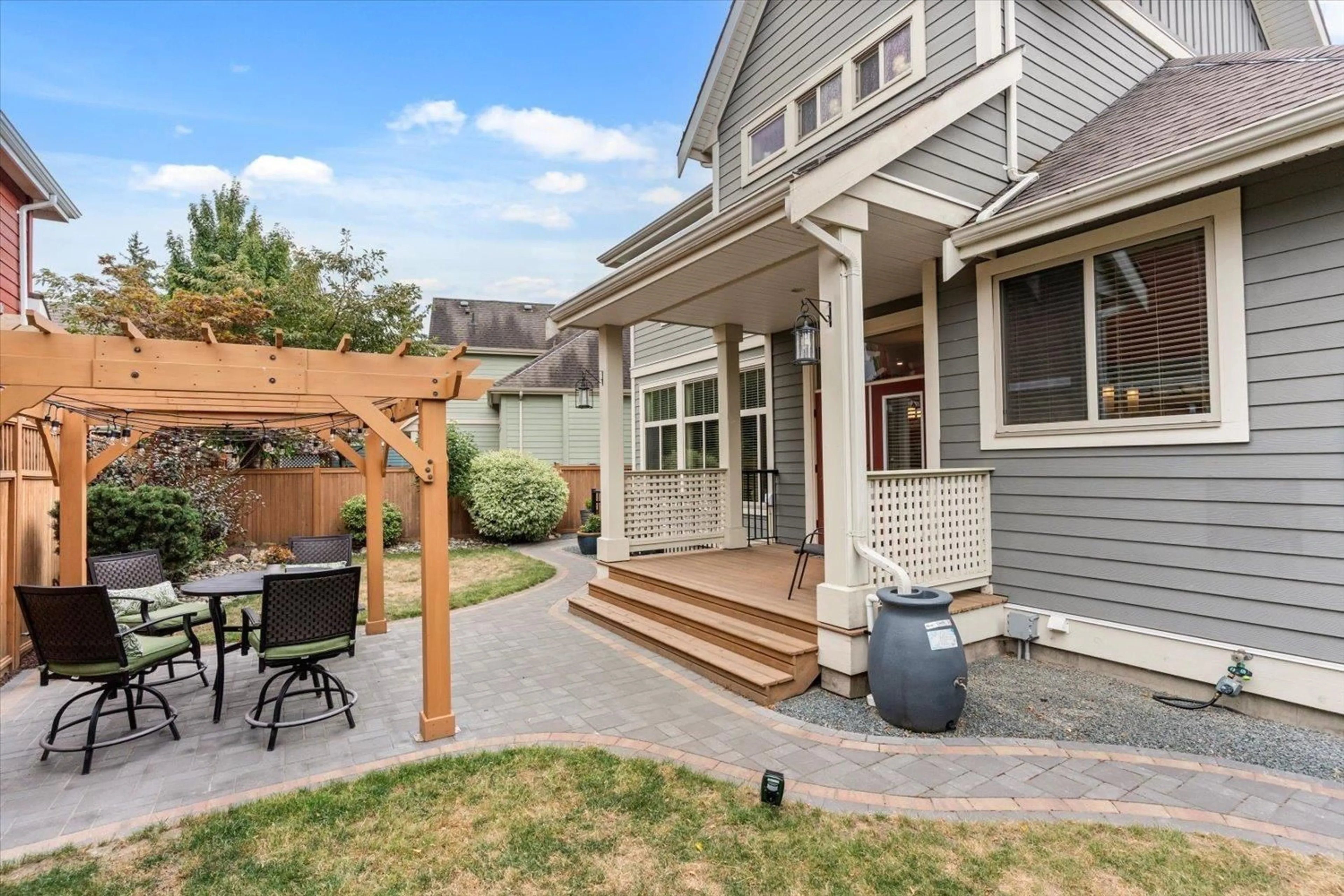 Patio, street for 6000 MATSQUI STREET, Chilliwack British Columbia V2R0G7