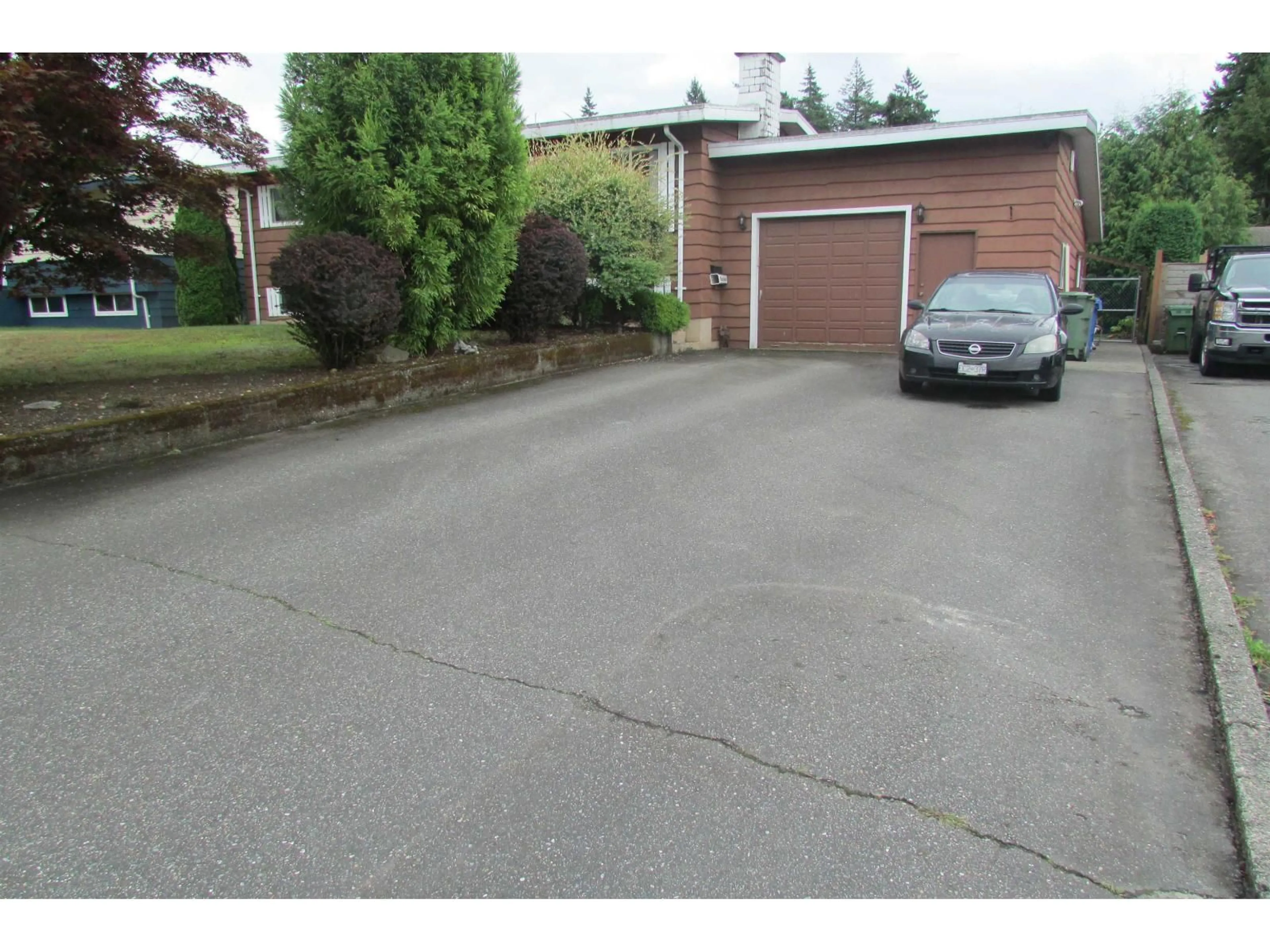 Blurry image for 34494 YORK, Abbotsford British Columbia V2S2W9