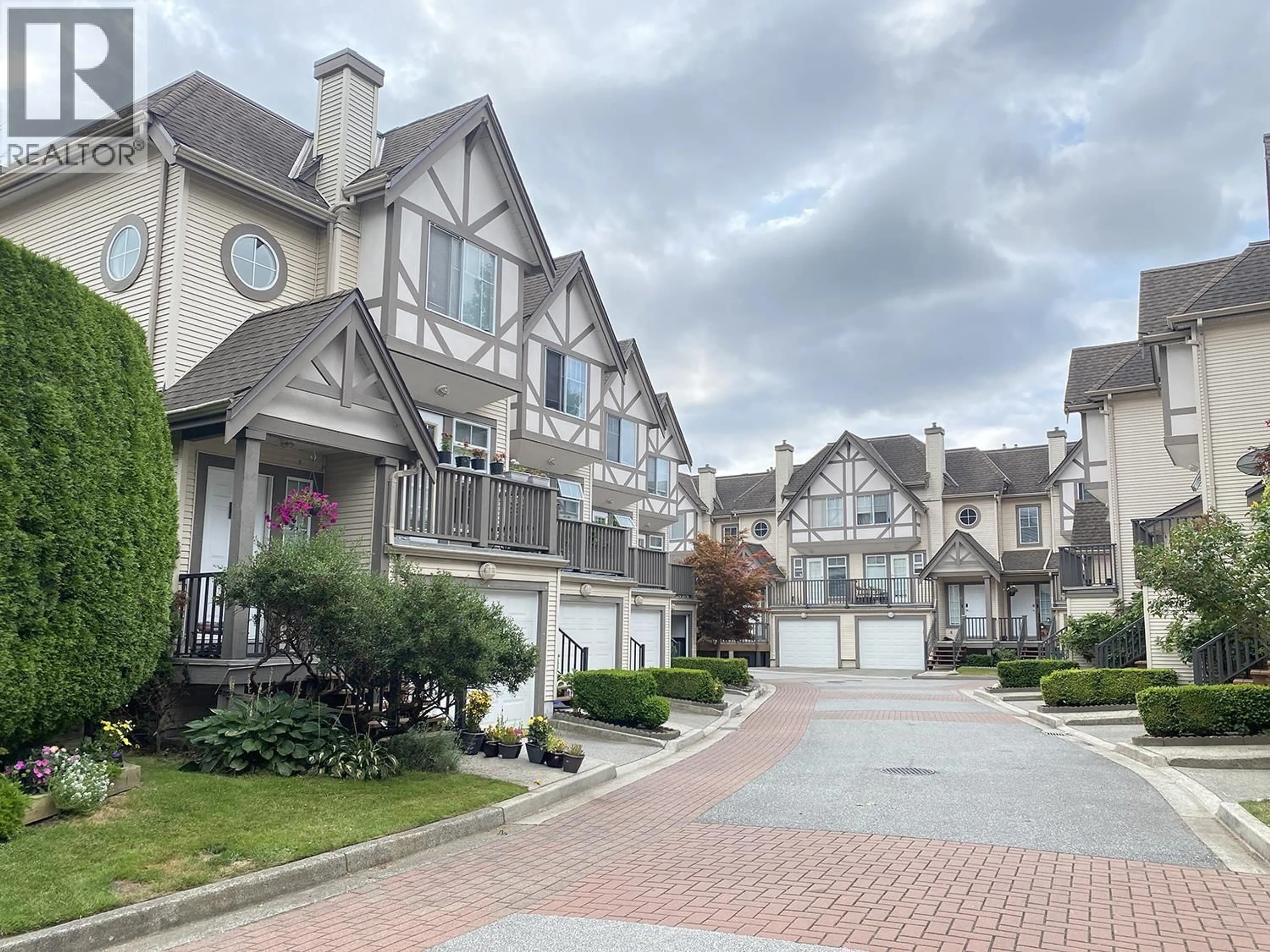 Unknown for 2 - 22711 NORTON COURT, Richmond British Columbia V6V2W7