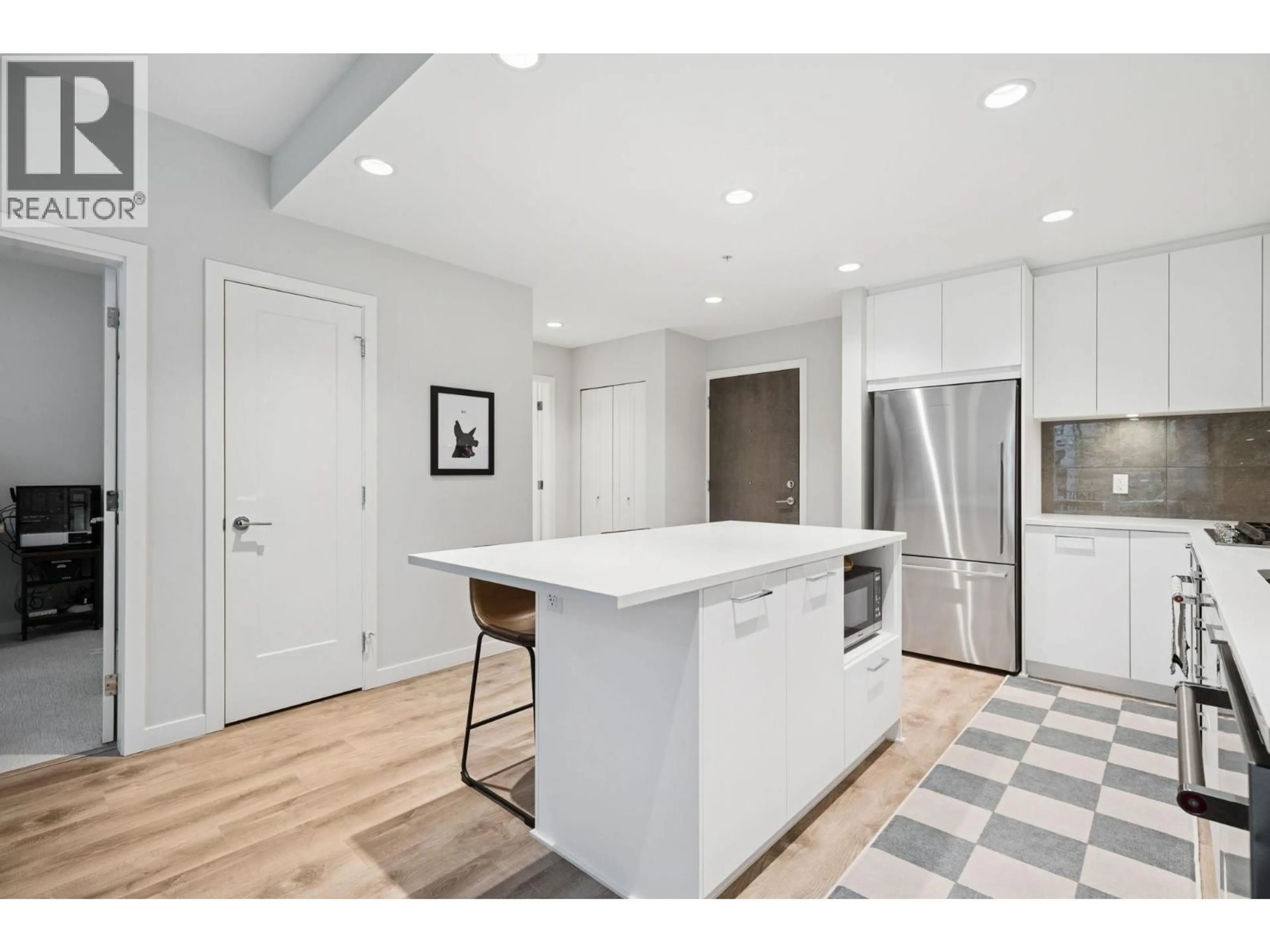 Open concept kitchen, unknown for 321 - 615 COTTONWOOD AVENUE, Coquitlam British Columbia V3J2S5