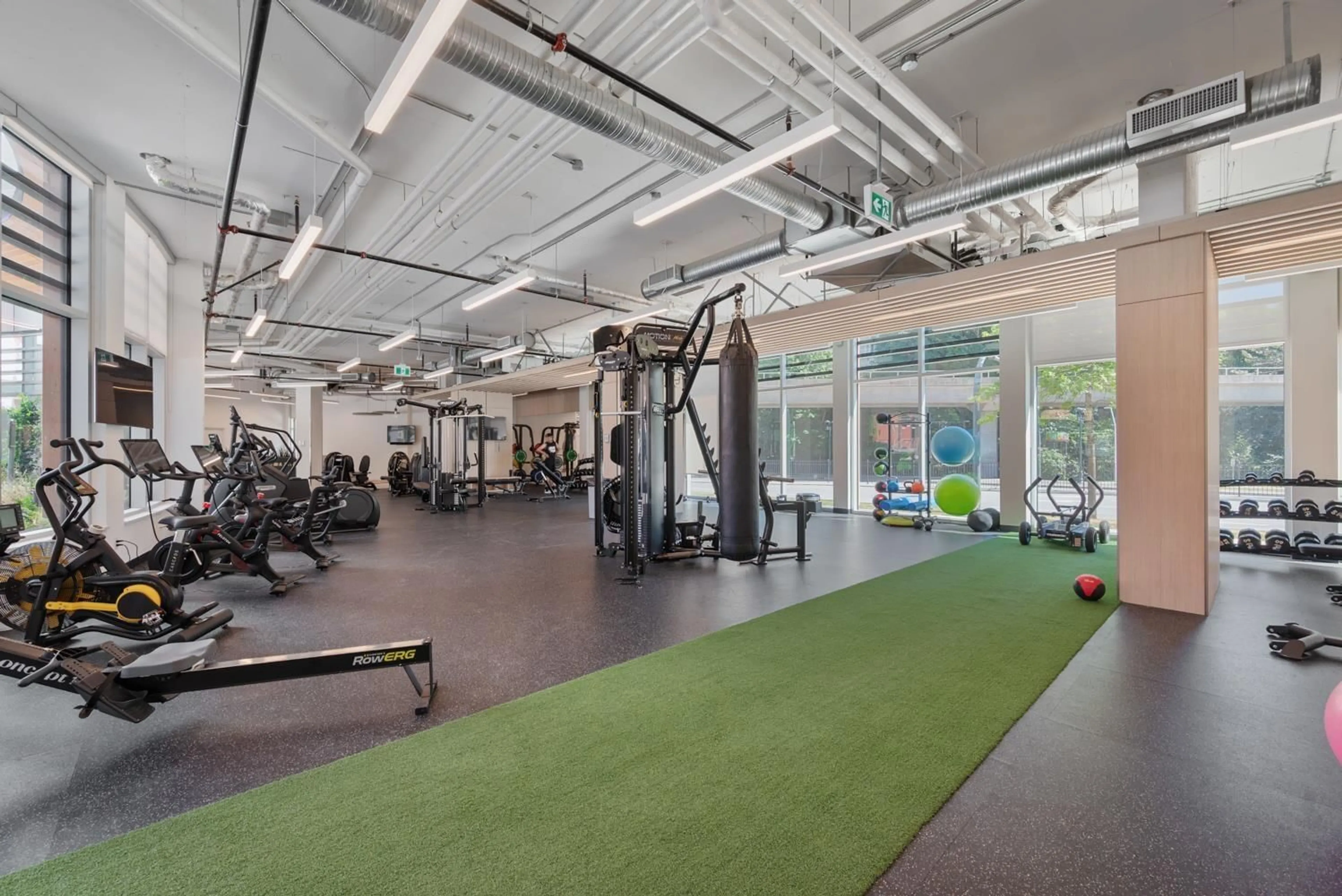 Gym or fitness room for 605 - 13725 GEORGE JUNCTION, Surrey British Columbia V3T4Y3