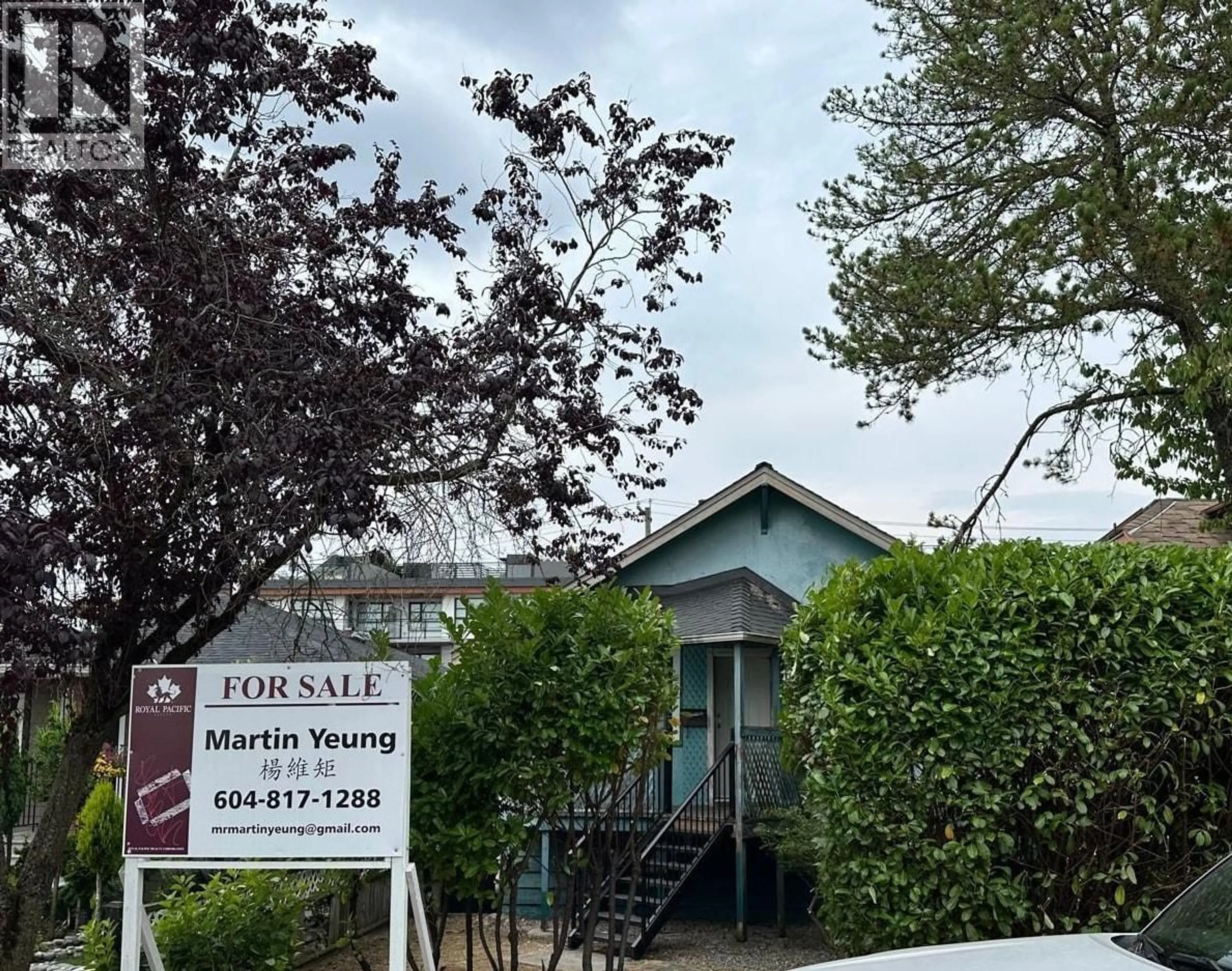Unknown for 4777 PENDER STREET, Burnaby British Columbia V5C2N4