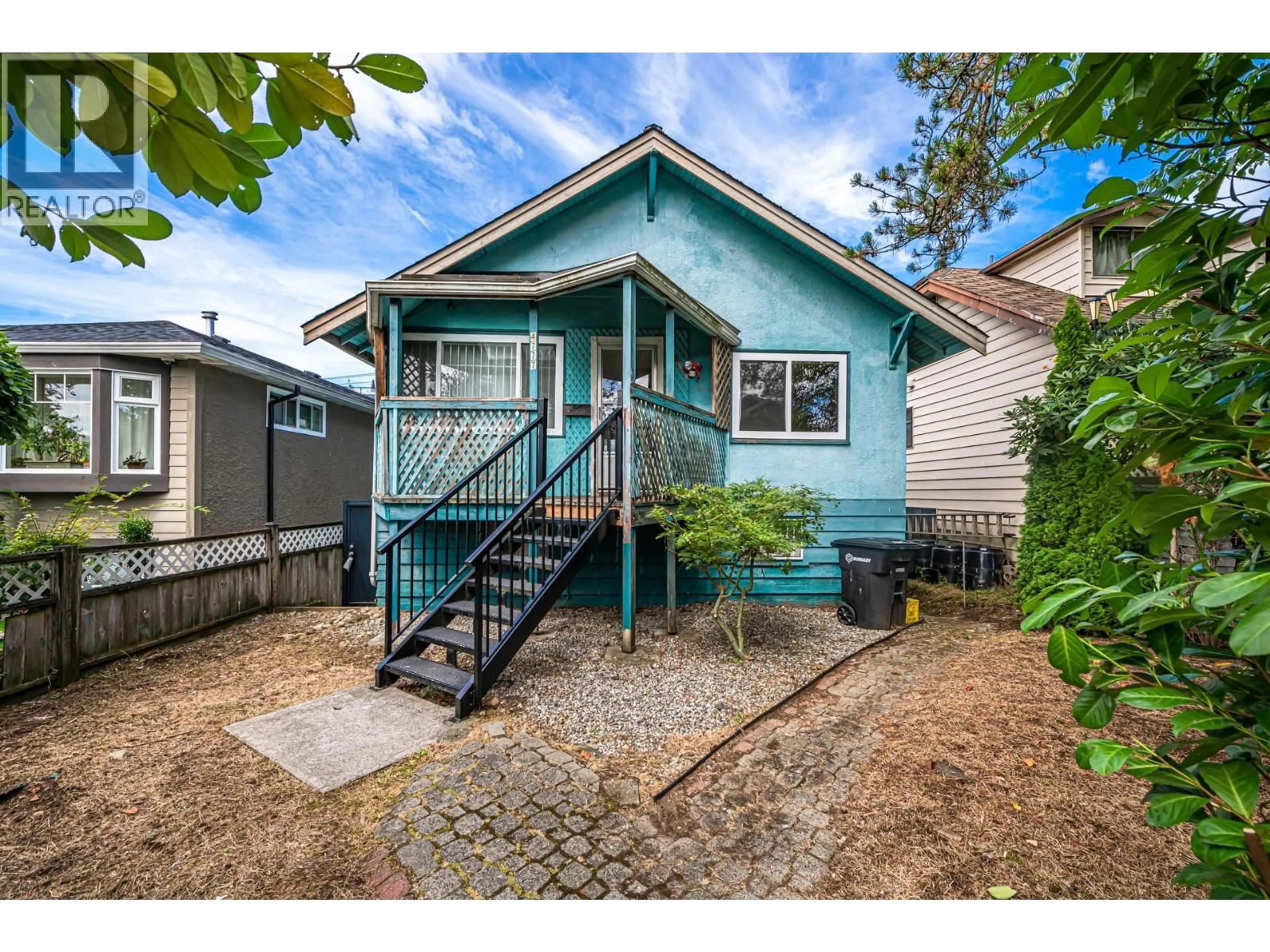 Home with vinyl exterior material, street for 4777 PENDER STREET, Burnaby British Columbia V5C2N4