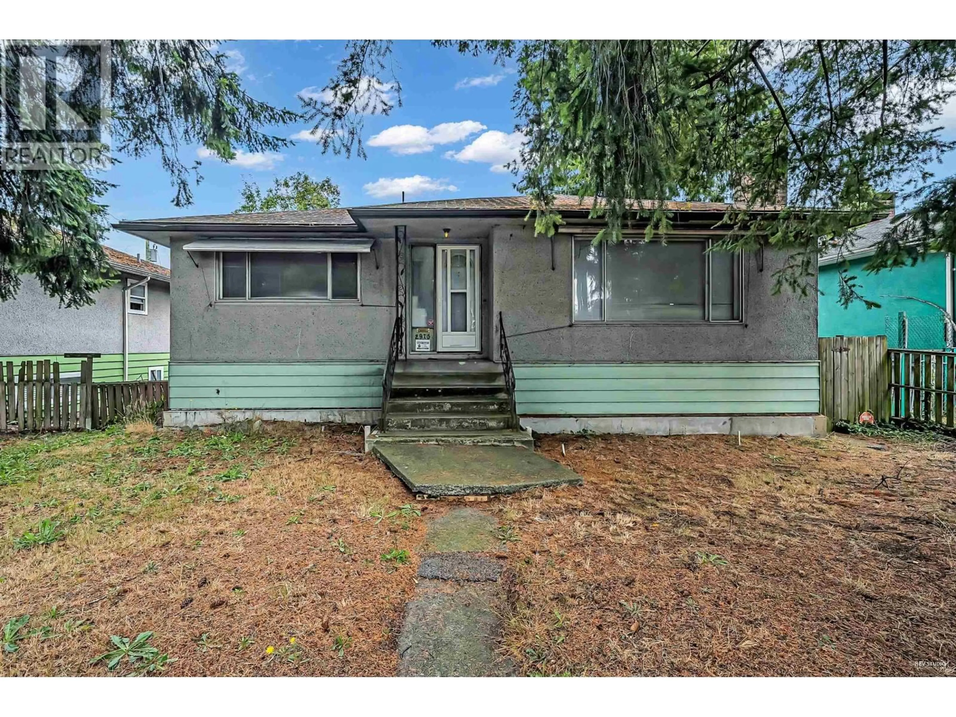 Home with vinyl exterior material, street for 2975 41ST AVENUE, Vancouver British Columbia V5R2X7