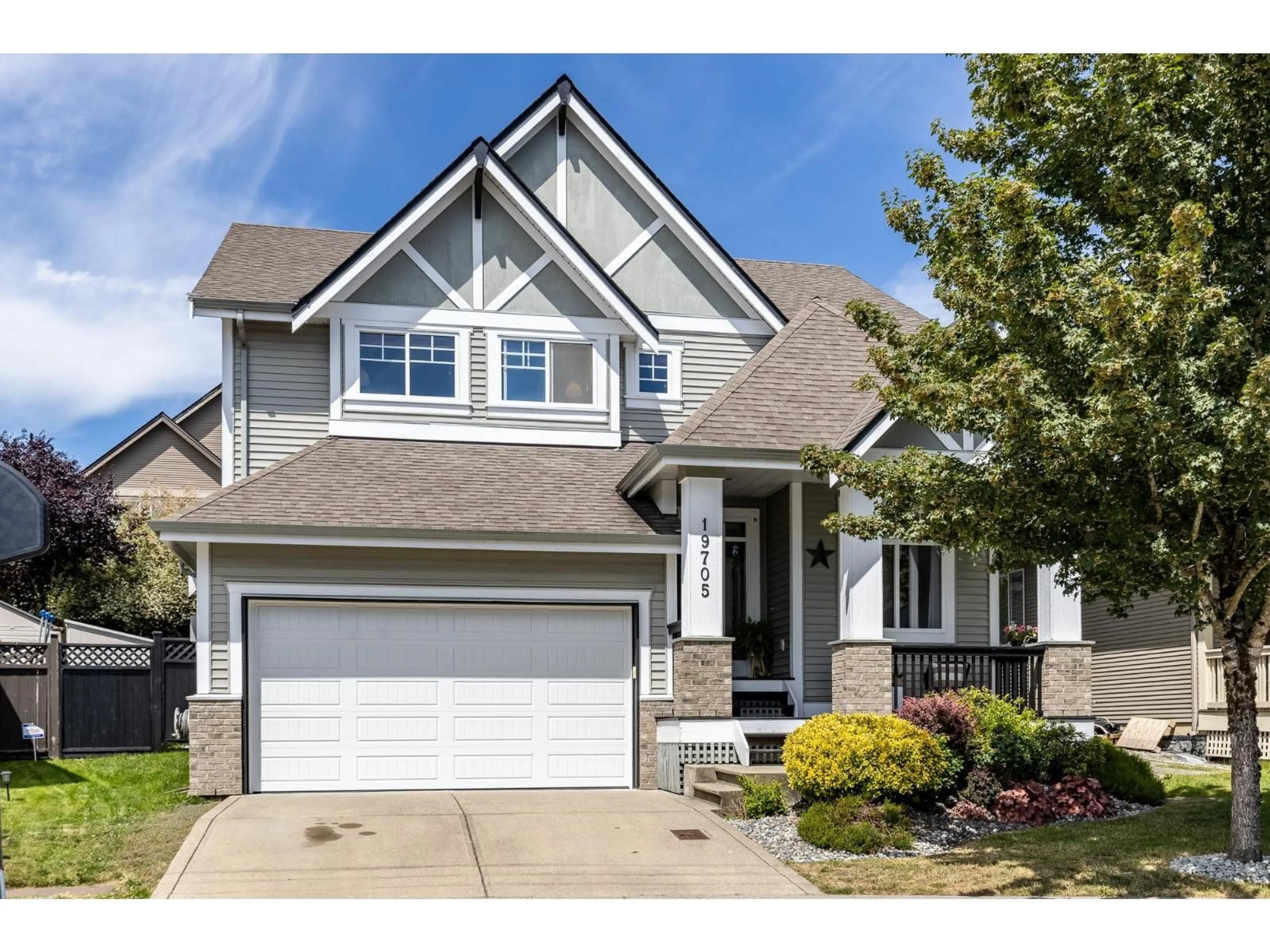 Home with vinyl exterior material, street for 19705 69B, Langley British Columbia V2Y0C6