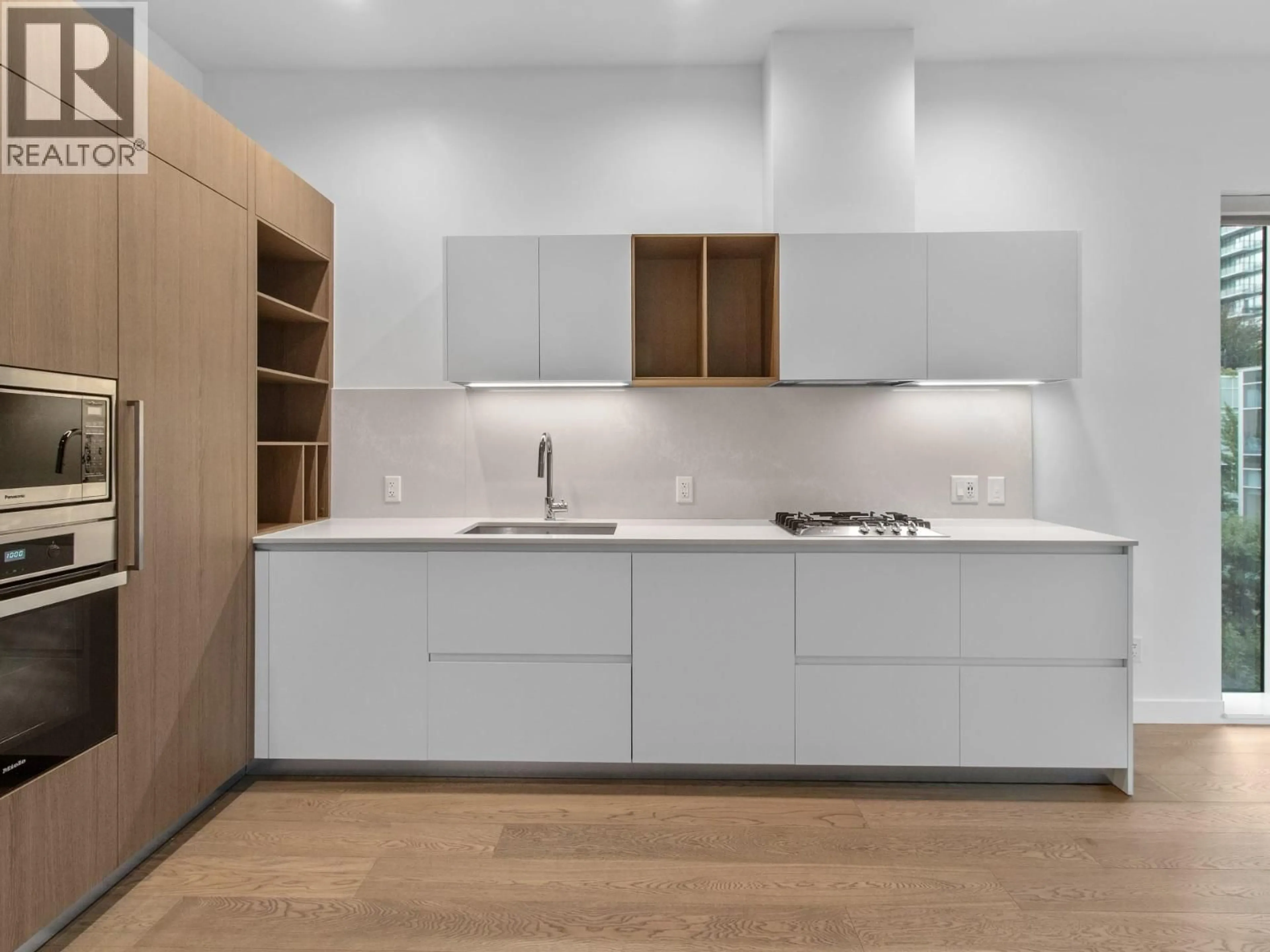 Contemporary kitchen, unknown for 307 - 6000 MCKAY AVENUE, Burnaby British Columbia V5H0K2