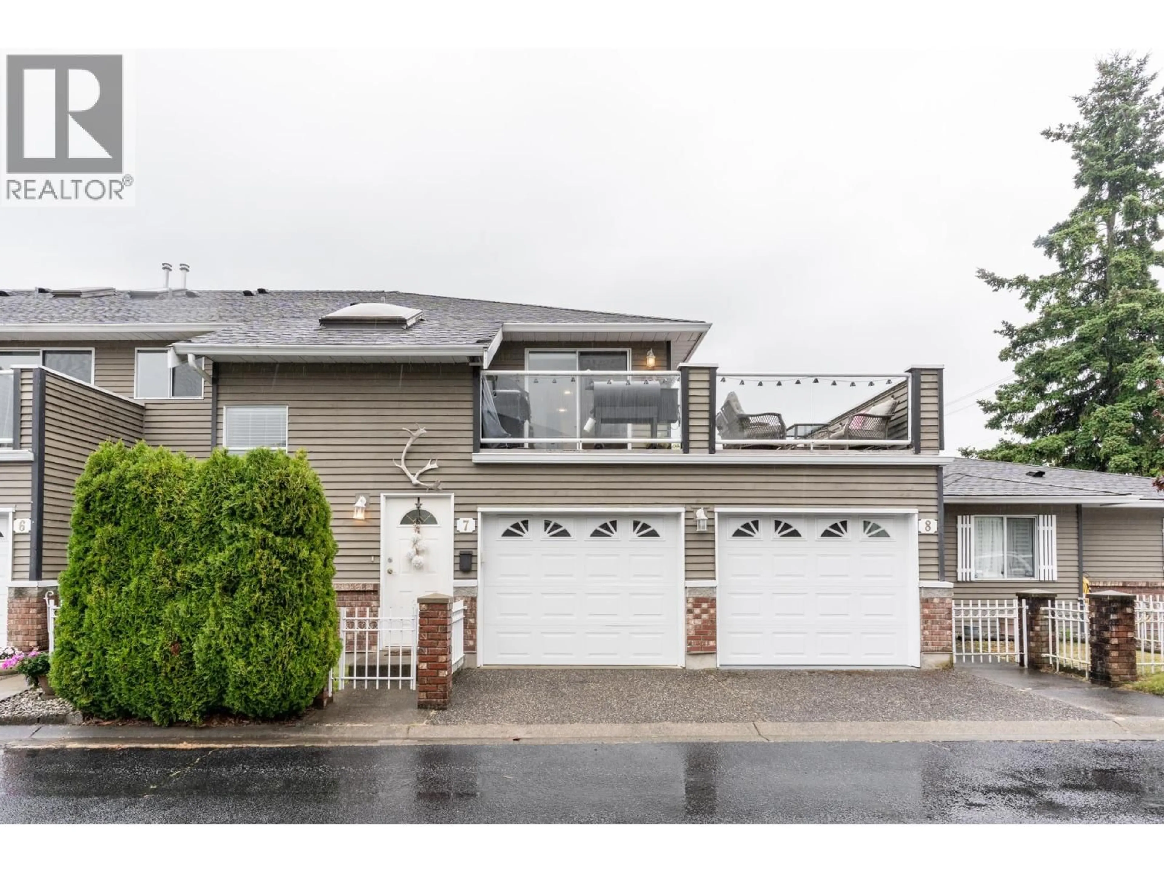 Home with vinyl exterior material, street for 7 - 6280 48A AVENUE, Delta British Columbia V4K4W2