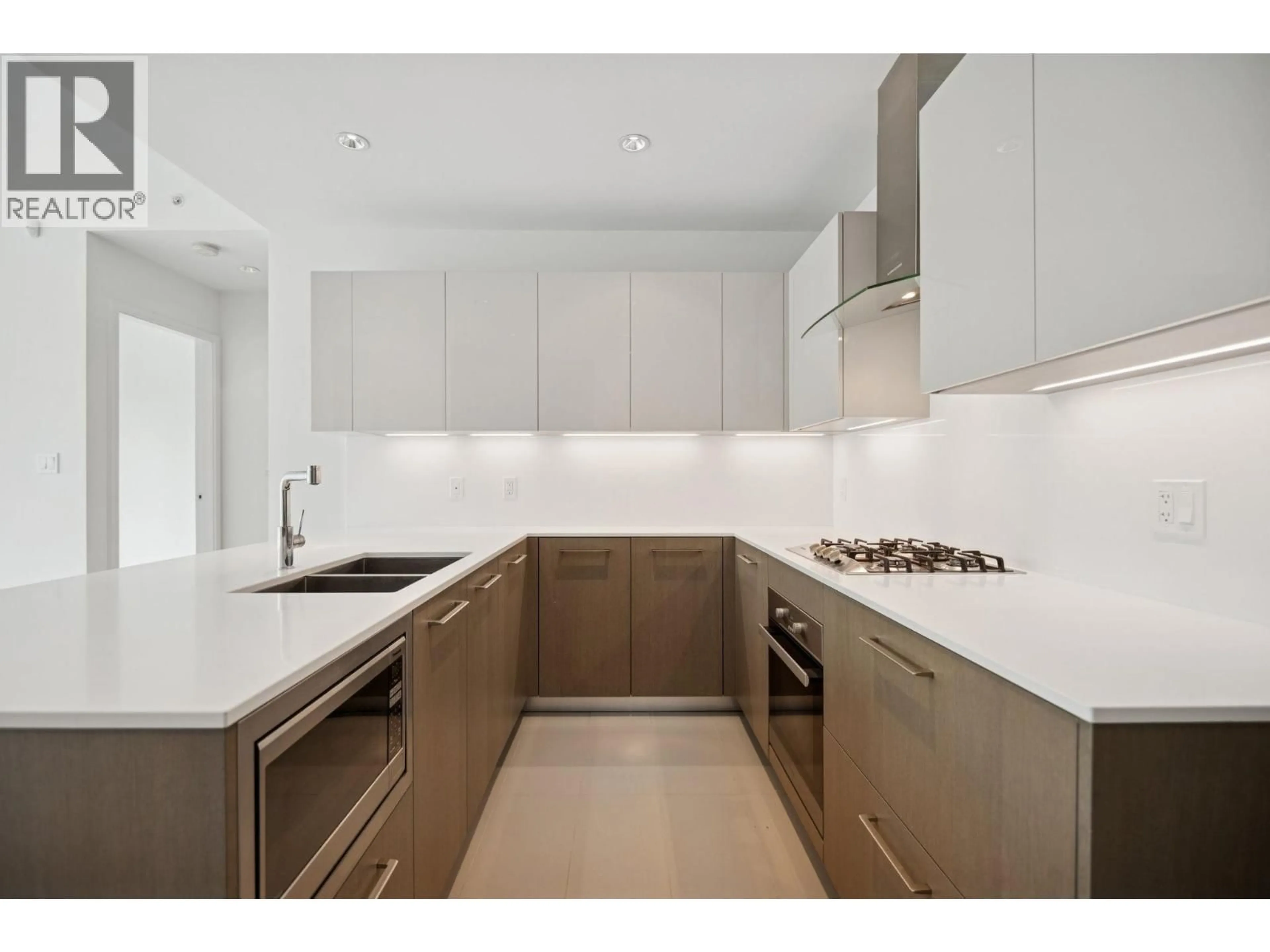 Contemporary kitchen, unknown for 206 - 6611 PEARSON WAY, Richmond British Columbia V7C0C3