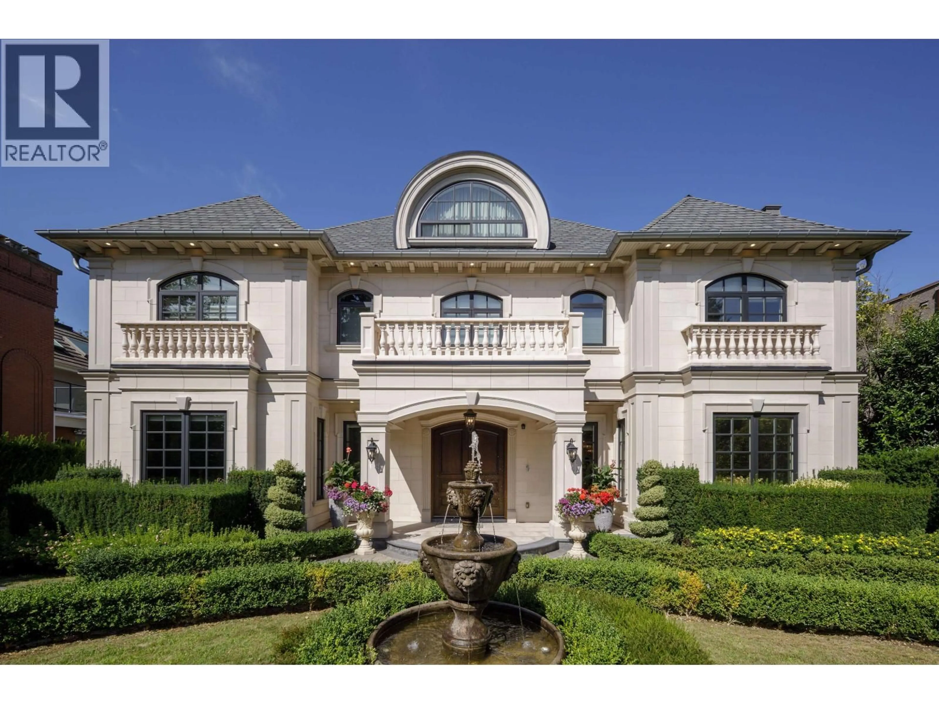 Indoor foyer for 6699 CHURCHILL STREET, Vancouver British Columbia V6P5B2