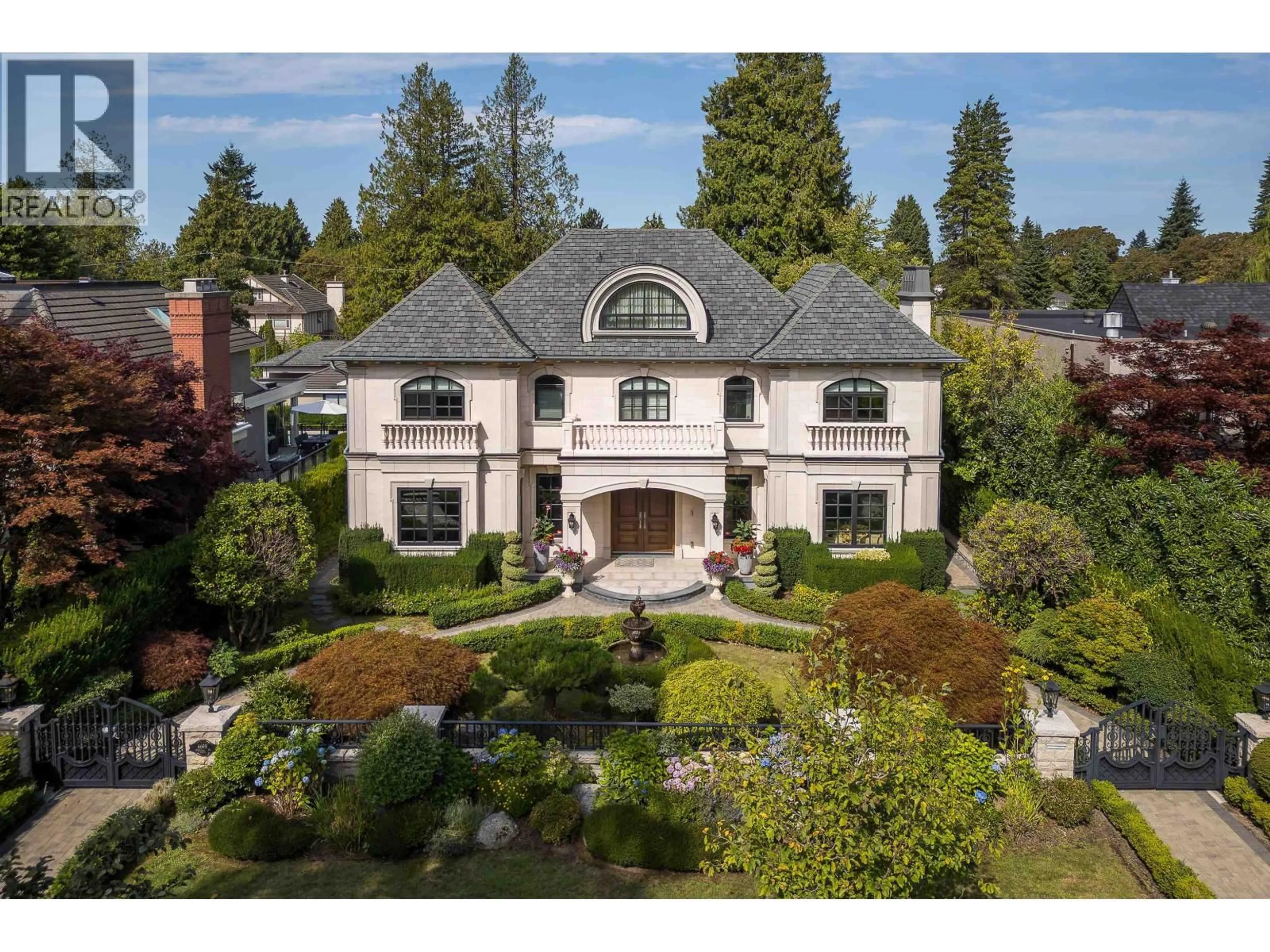 A pic from outside/outdoor area/front of a property/back of a property/a pic from drone, street for 6699 CHURCHILL STREET, Vancouver British Columbia V6P5B2