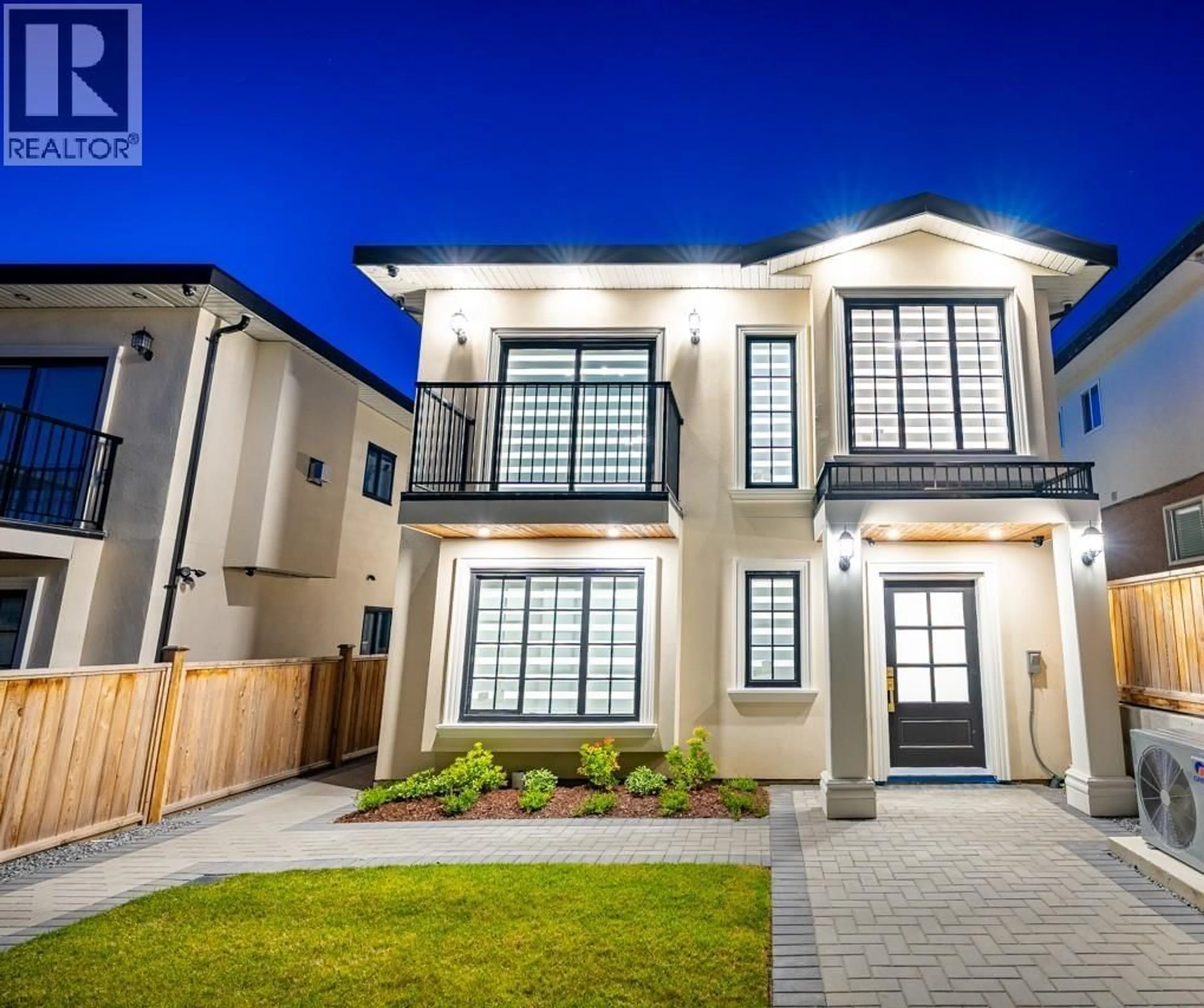 Home with vinyl exterior material, street for 5136 DOMINION STREET, Burnaby British Columbia V5G1C9