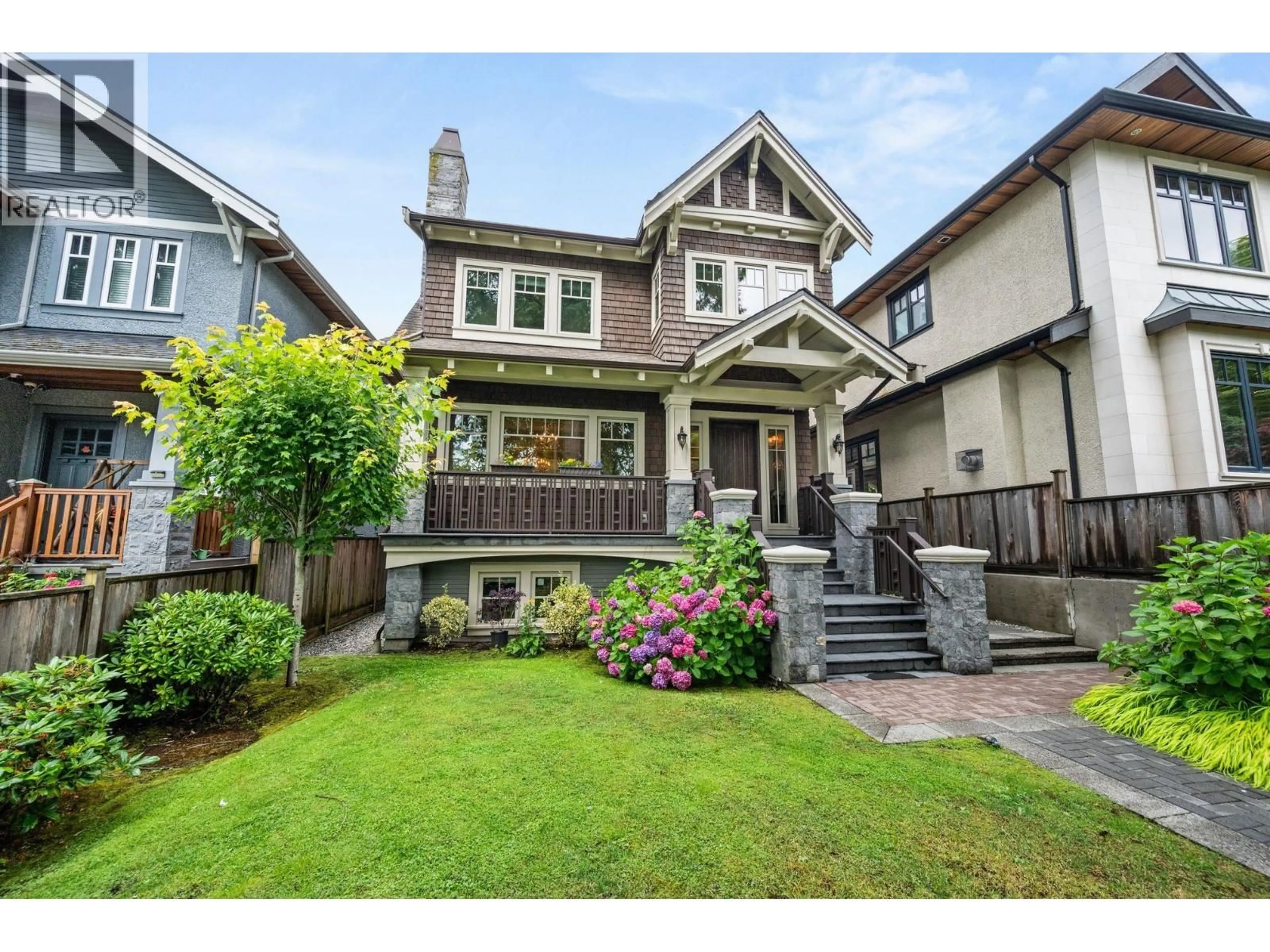 Unknown for 2967 43RD AVENUE, Vancouver British Columbia V6N3J2