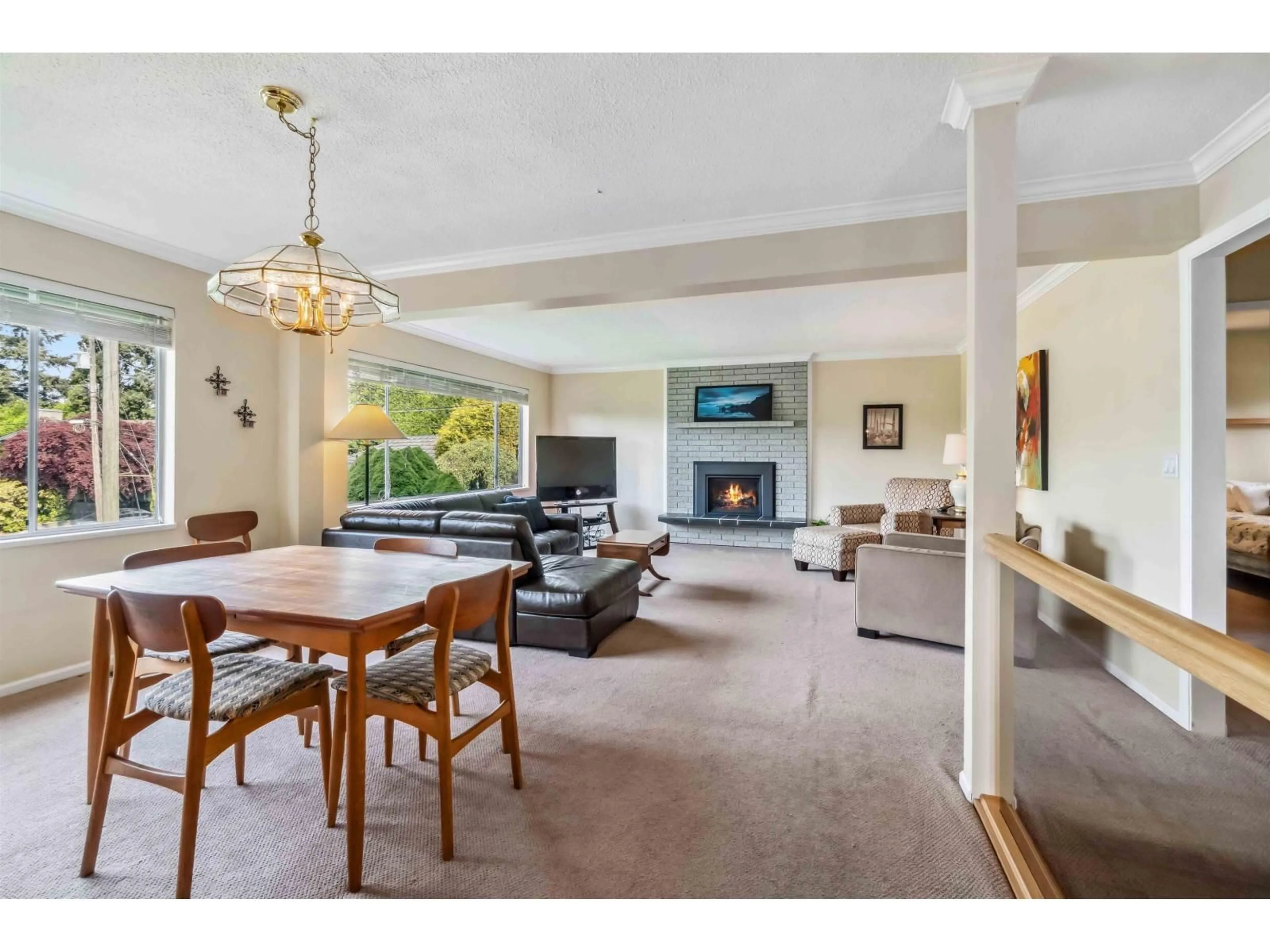 Living room with furniture, unknown for 7840 BREMRIDGE, Delta British Columbia V4C5E6