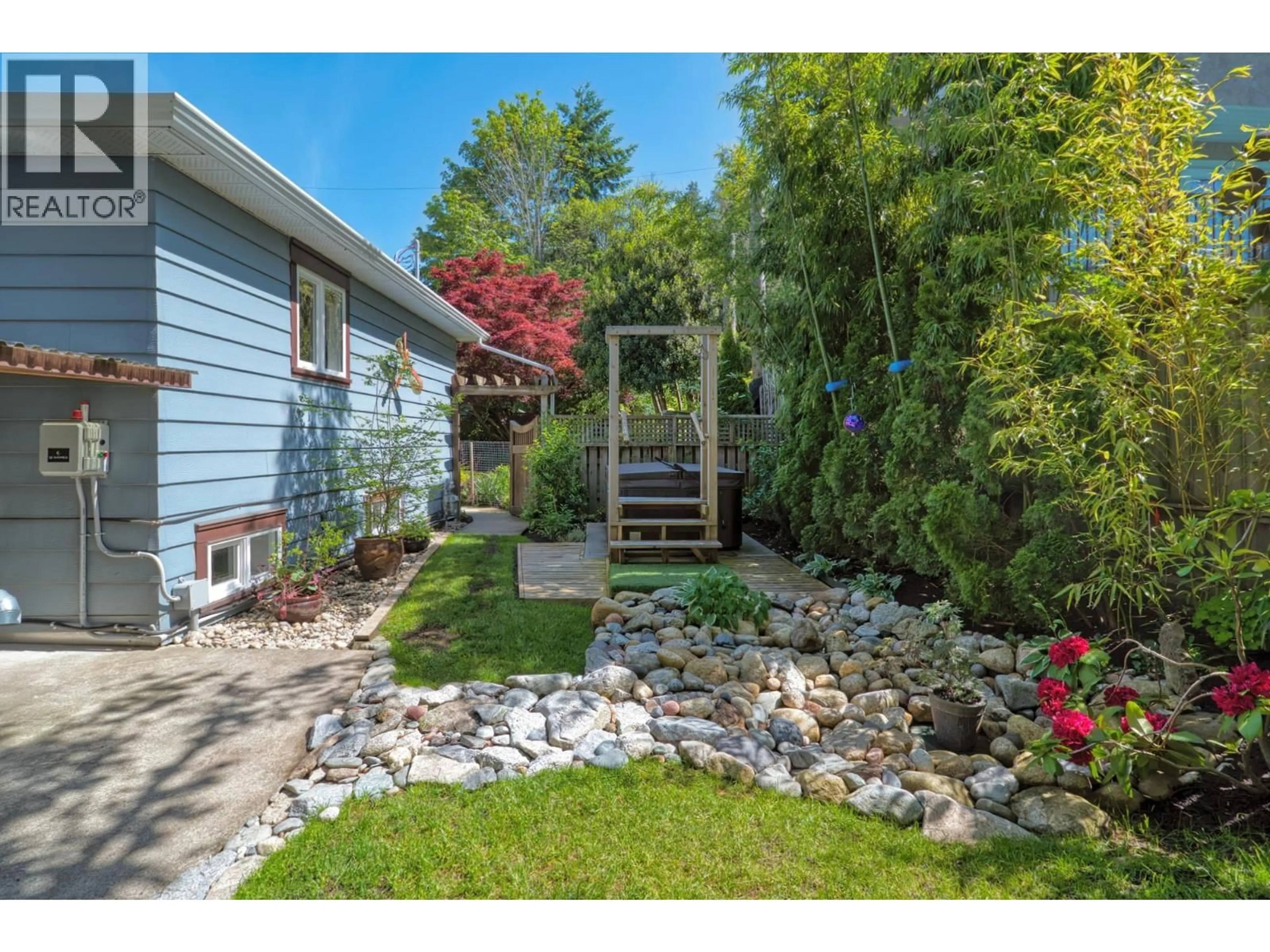 Unknown for 4631 WHITAKER ROAD, Sechelt British Columbia V7Z0E4