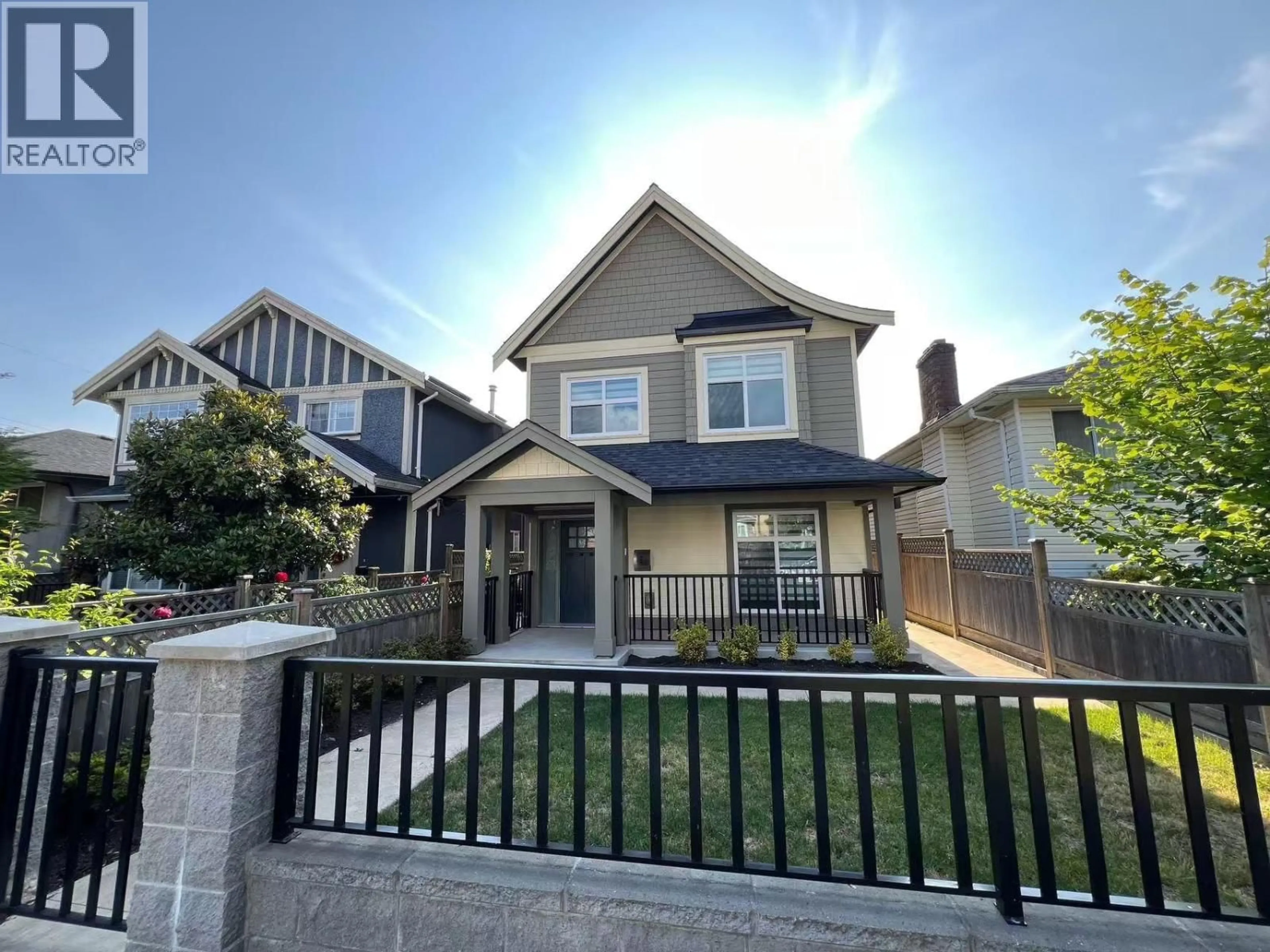 A pic from outside/outdoor area/front of a property/back of a property/a pic from drone, street for 6447 BEATRICE STREET, Vancouver British Columbia V5P3R5
