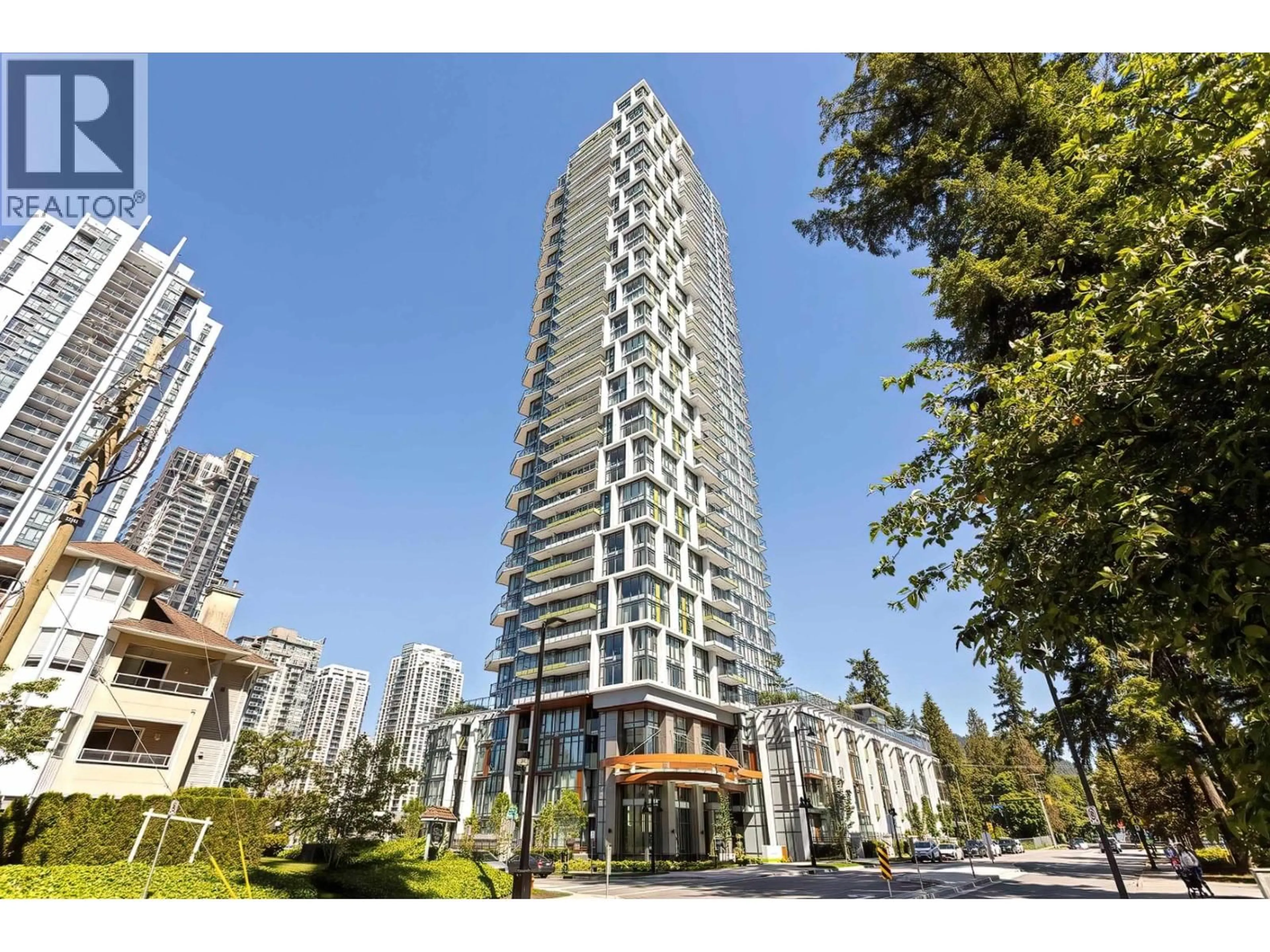 Indoor foyer for 2904 - 1182 WESTWOOD STREET, Coquitlam British Columbia V3B0T9