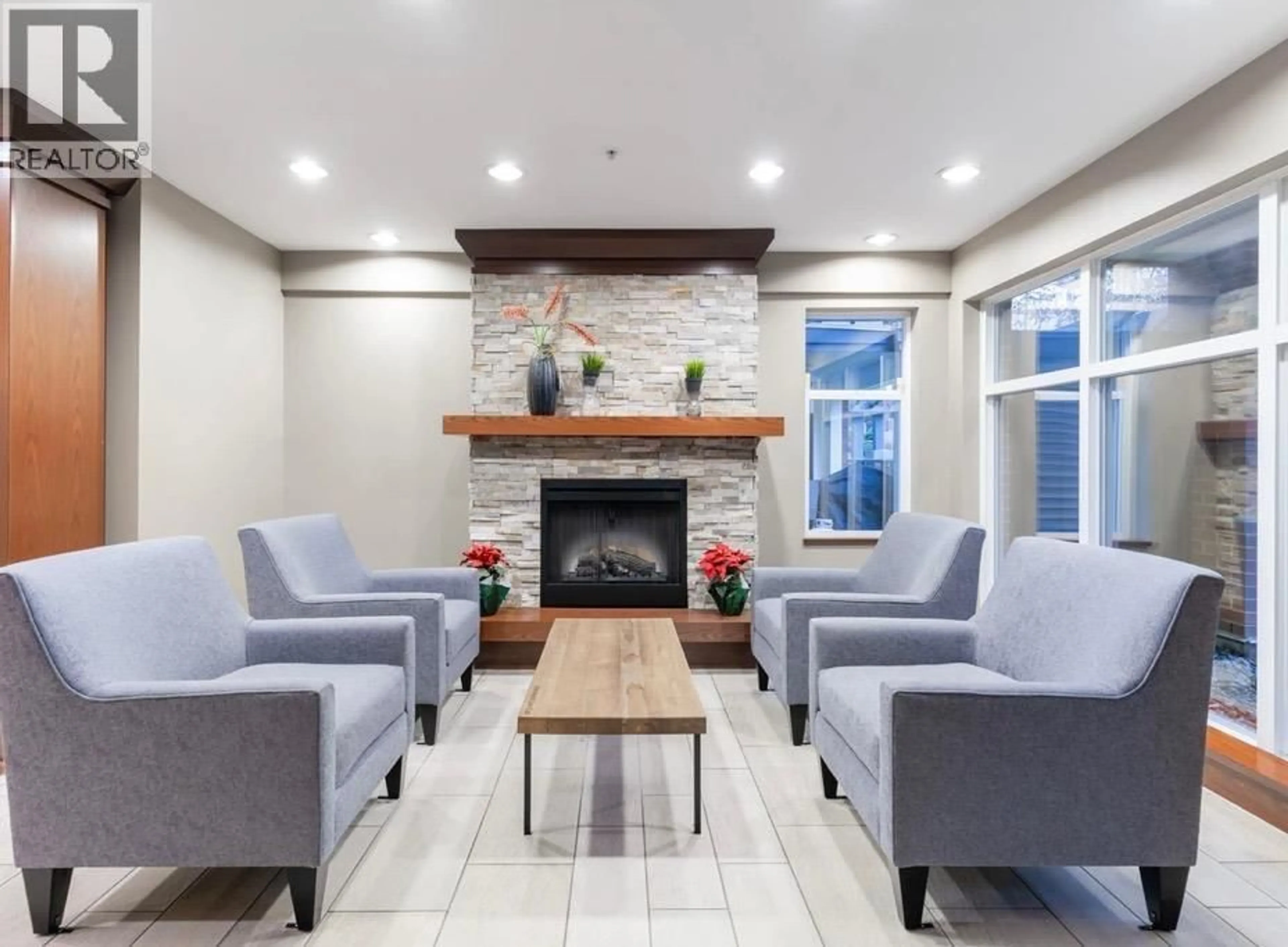 Living room with furniture, unknown for 302 - 4868 BRENTWOOD DRIVE, Burnaby British Columbia V5C0C2
