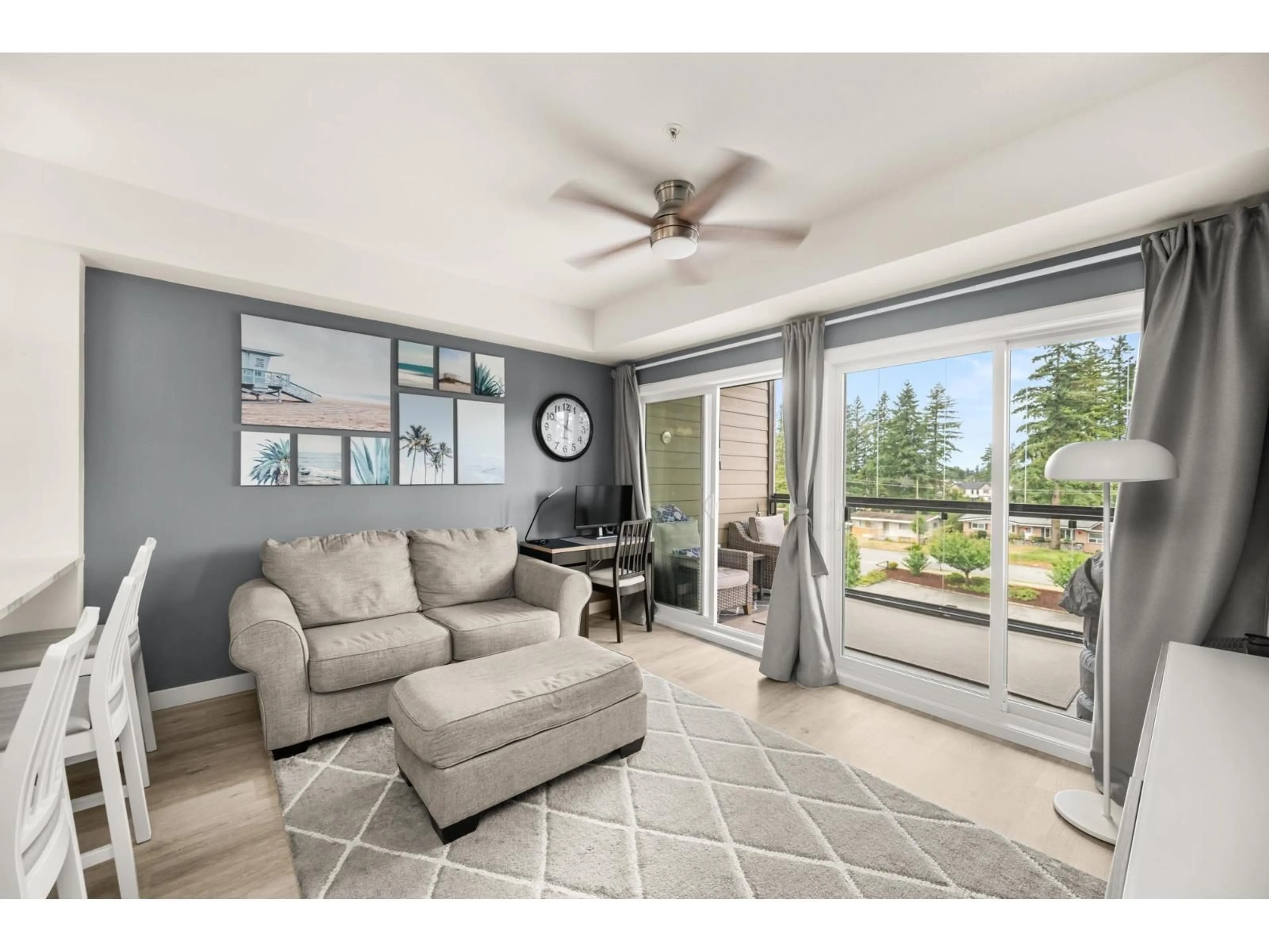Living room with furniture, unknown for 510 - 2649 JAMES, Abbotsford British Columbia V2T3L6