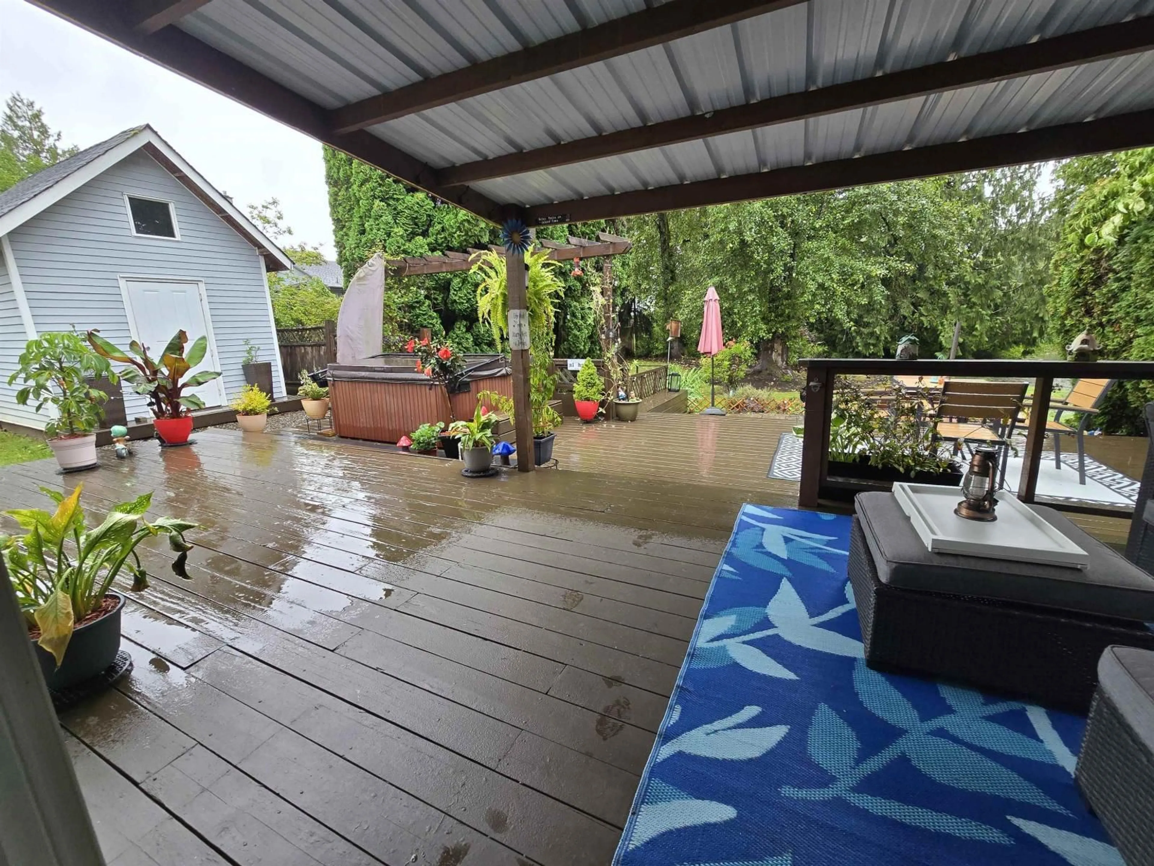 Patio, water/lake/river/ocean view for 19853 50A, Langley British Columbia V3A7L1