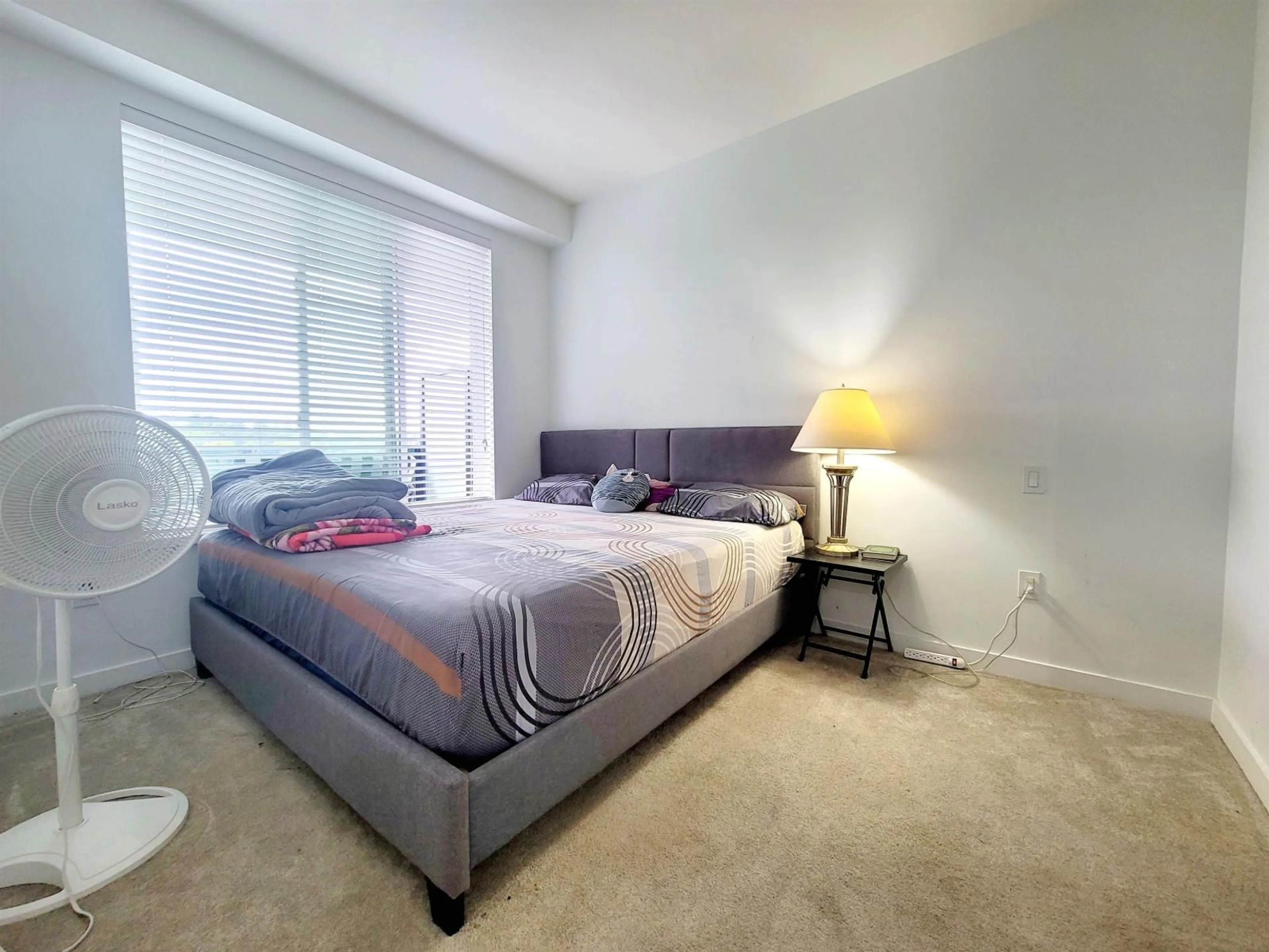 Bedroom with bed, carpet floor for 502 - 13623 81A, Surrey British Columbia V3W3N7