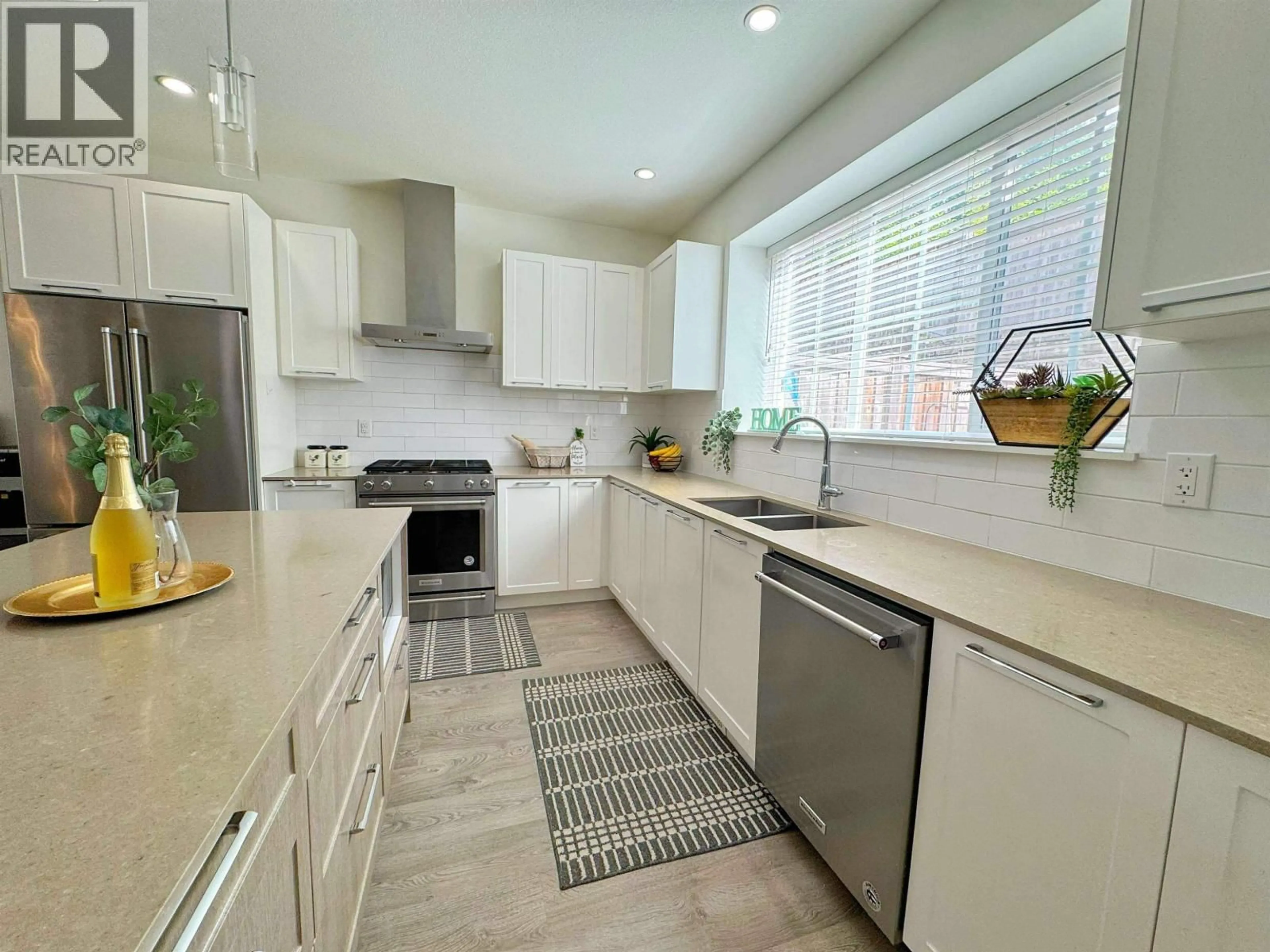 Contemporary kitchen, ceramic/tile floor for 13 - 23539 GILKER HILL ROAD, Maple Ridge British Columbia V2W1C8