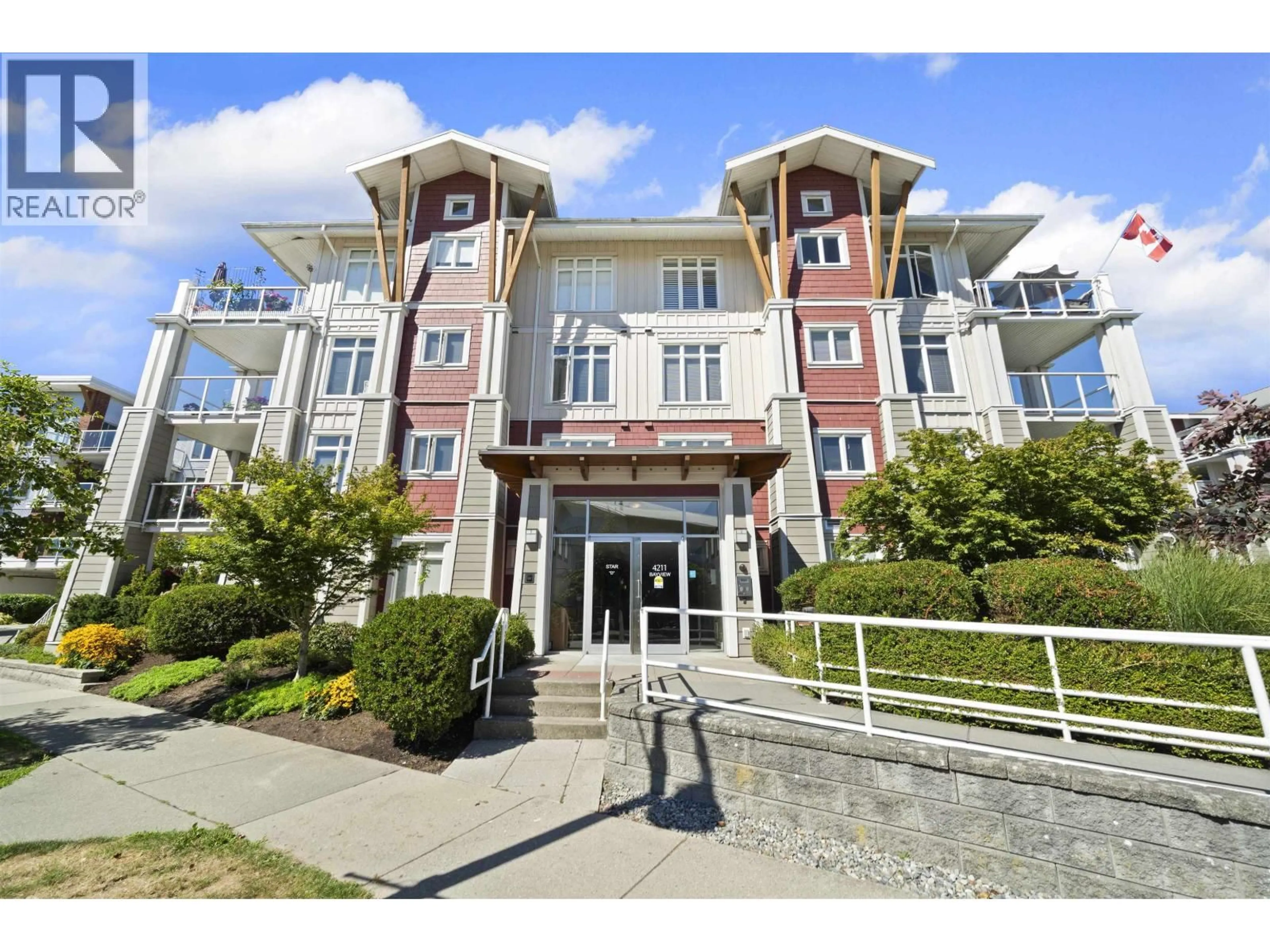 Indoor foyer for 207 - 4211 BAYVIEW STREET, Richmond British Columbia V7E6T6