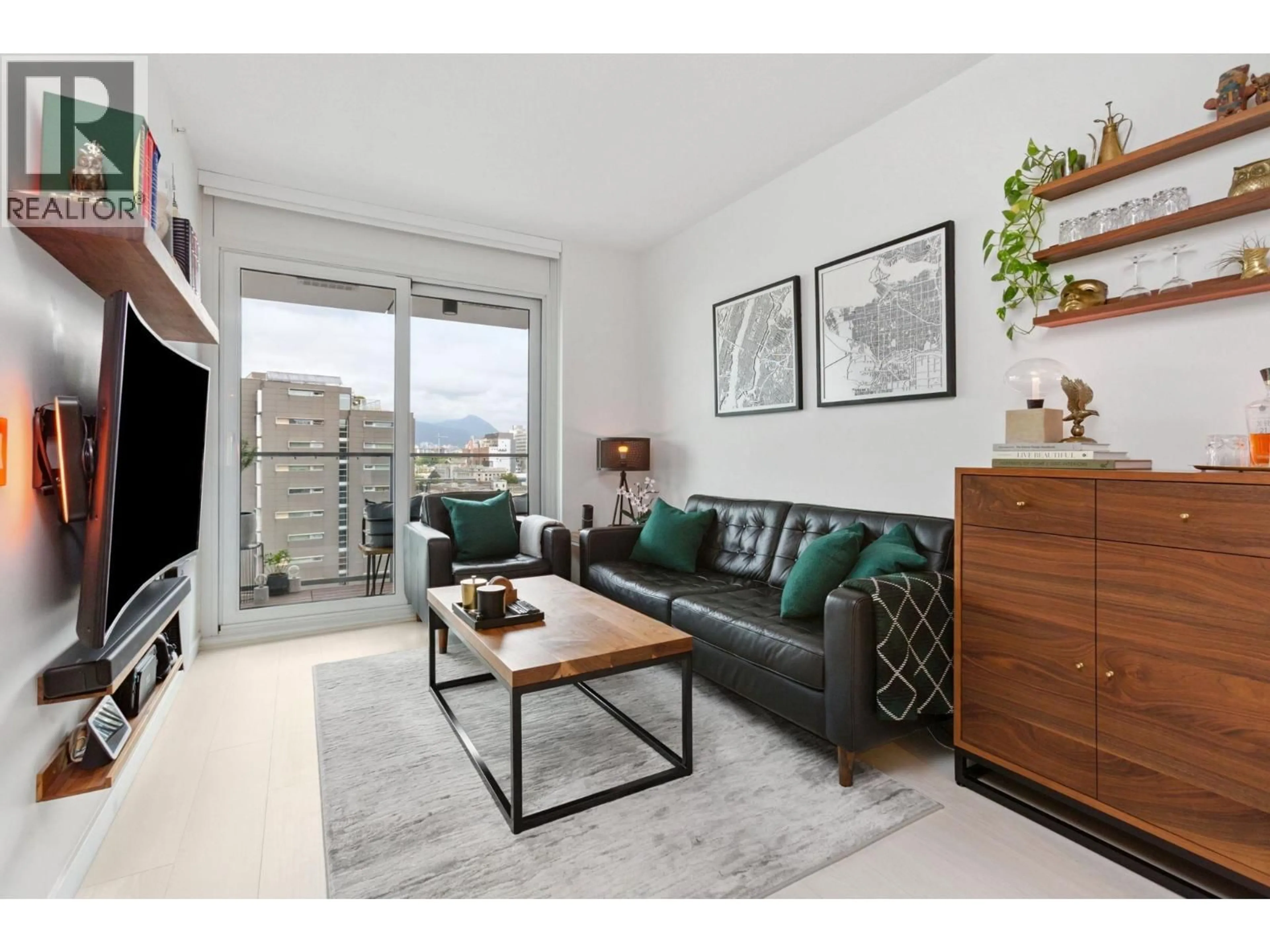 Living room with furniture, unknown for 904 - 180 2ND AVENUE, Vancouver British Columbia V5T0K4