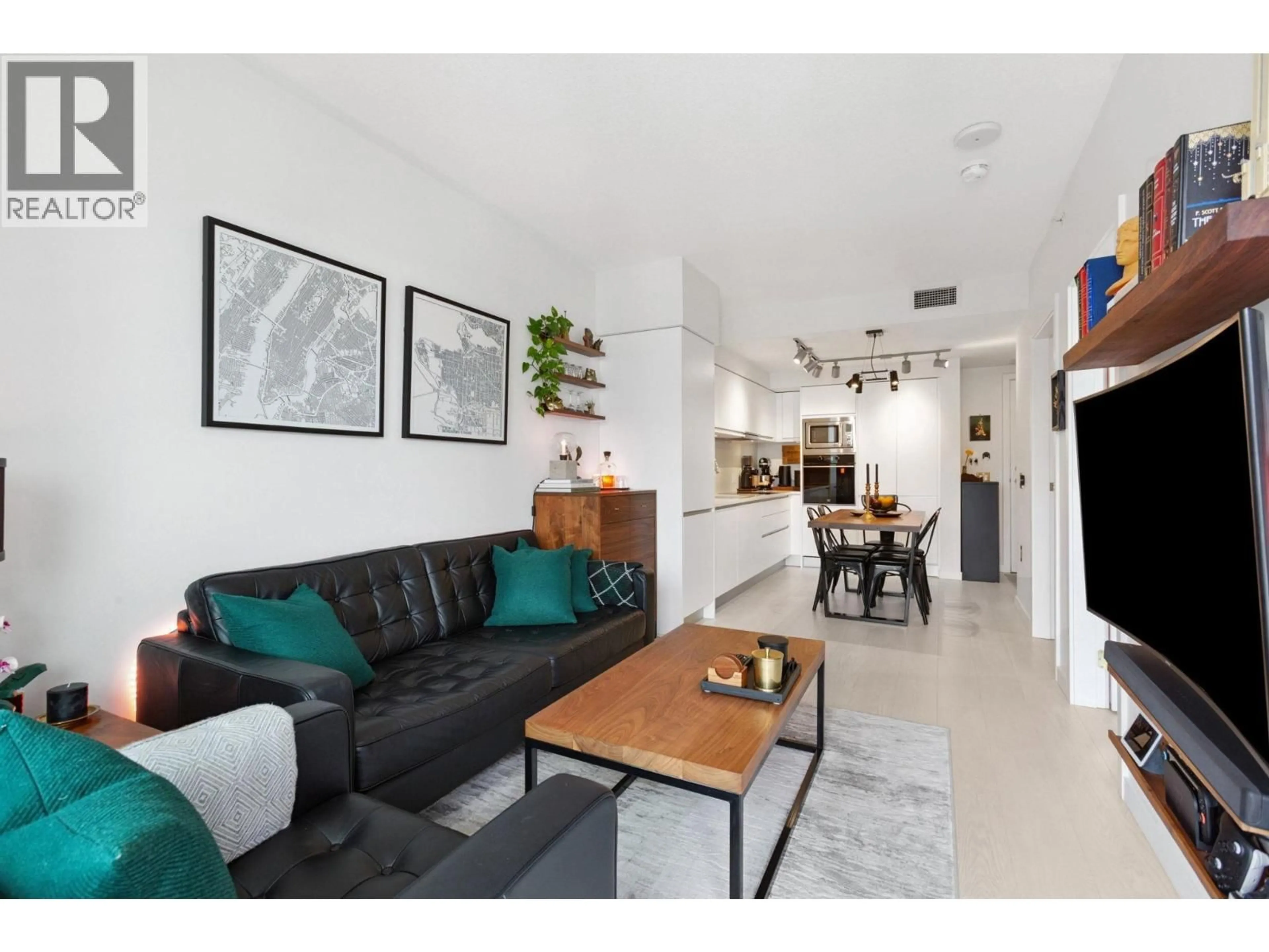 Living room with furniture, unknown for 904 - 180 2ND AVENUE, Vancouver British Columbia V5T0K4