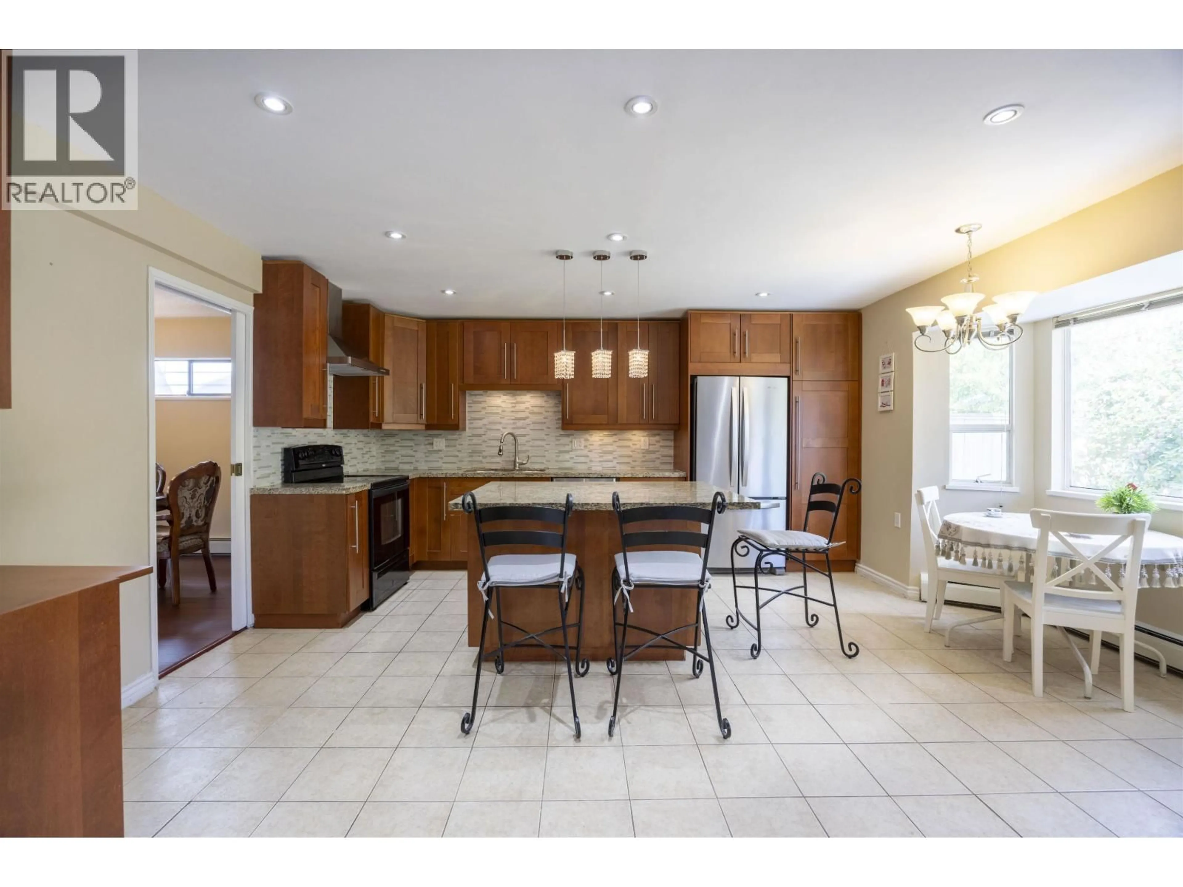 Open concept kitchen, ceramic/tile floor for 10548 CANSO CRESCENT, Richmond British Columbia V7E5B9