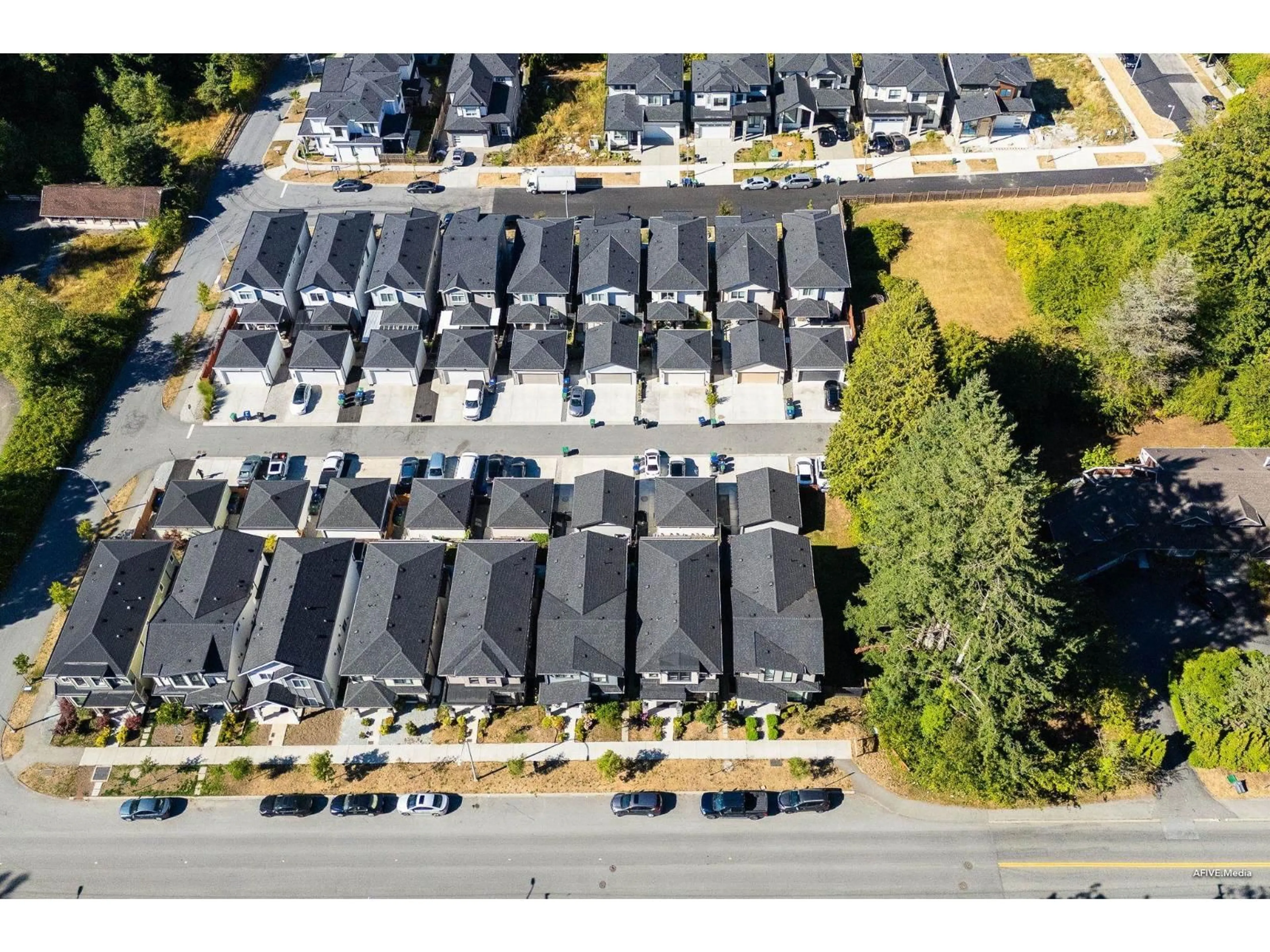 A pic from outside/outdoor area/front of a property/back of a property/a pic from drone, street for 13963 60, Surrey British Columbia V3X2M9