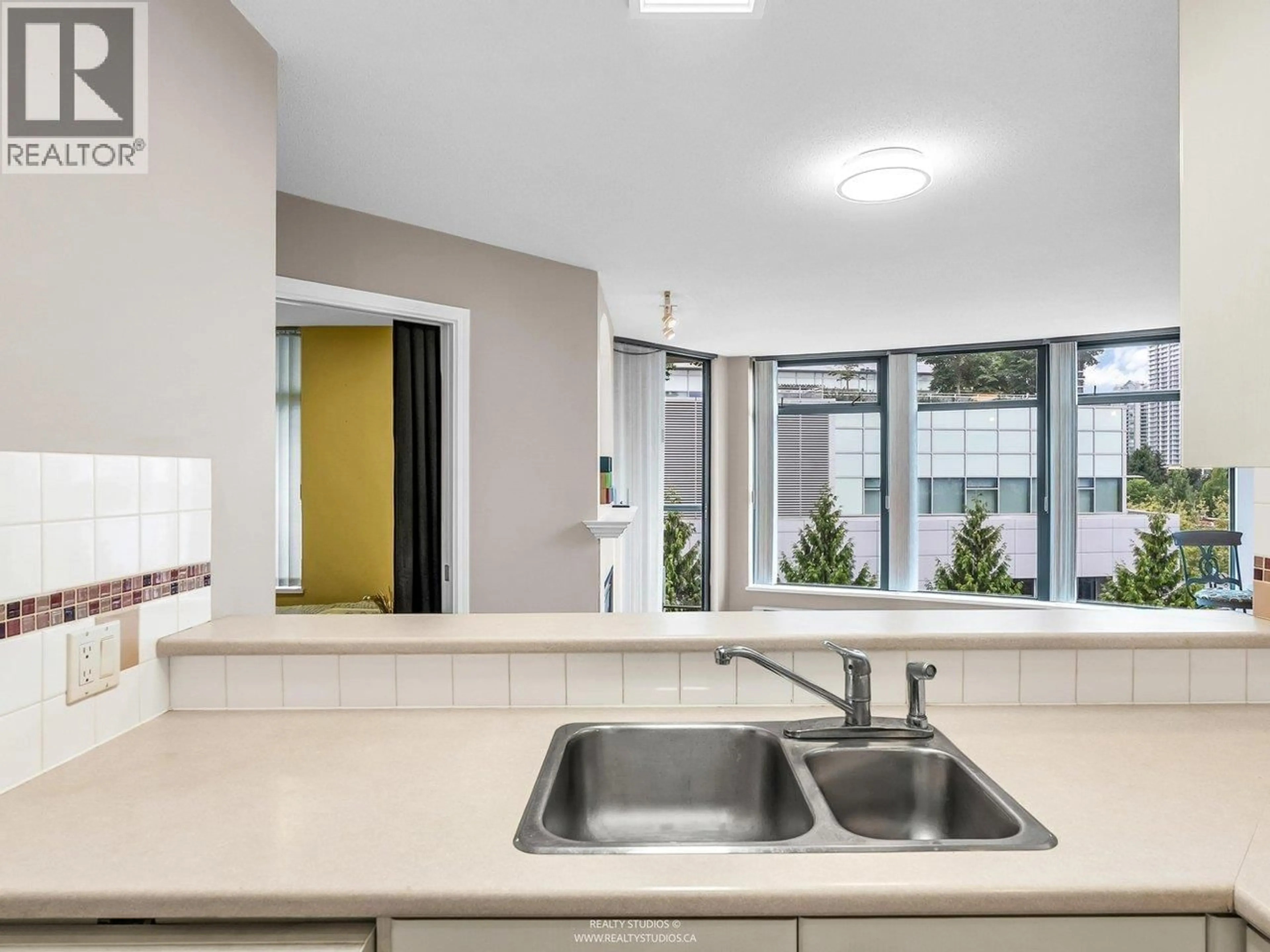 Unknown for 805 - 4505 HAZEL STREET, Burnaby British Columbia V5H4T1