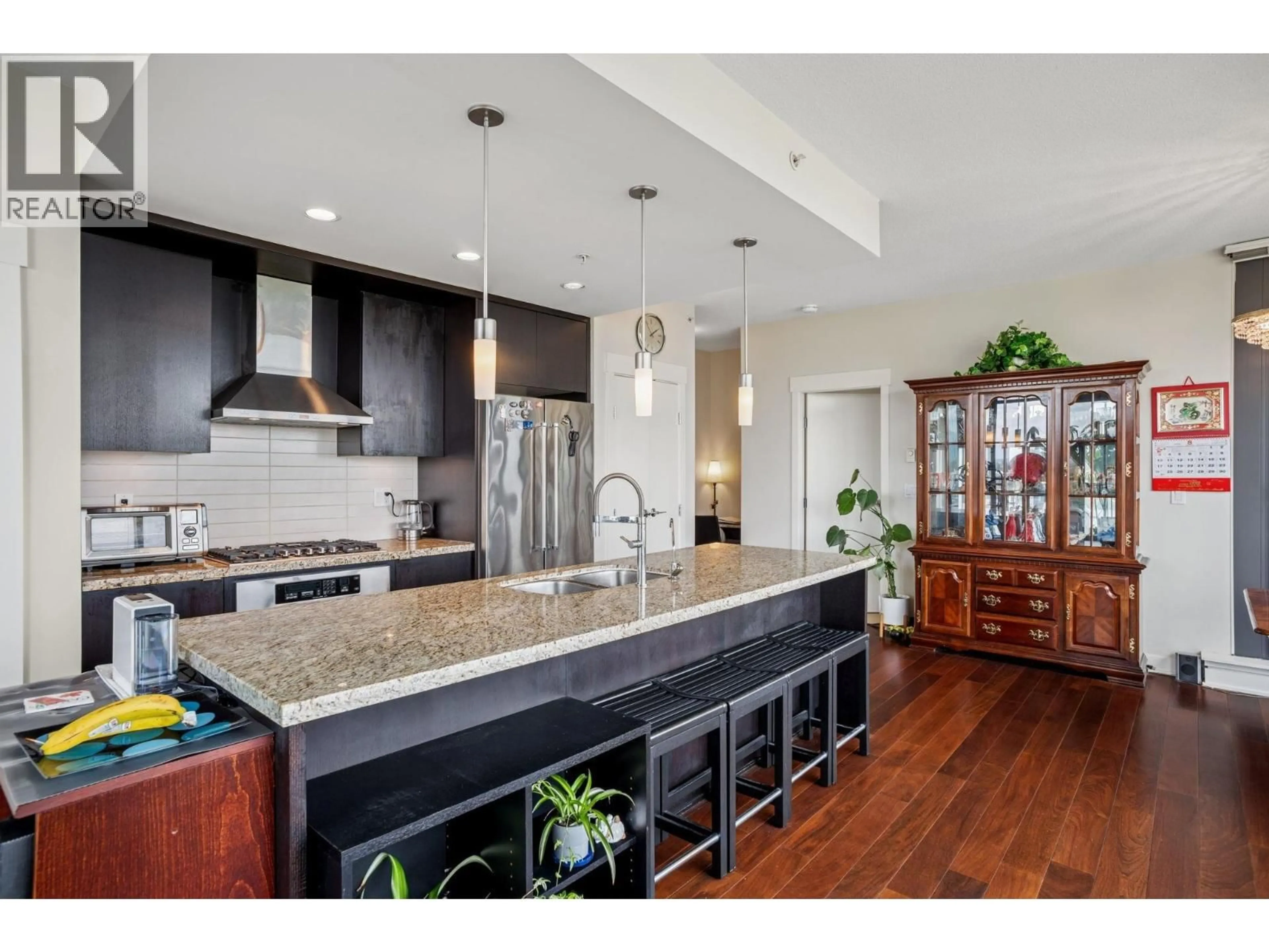 Open concept kitchen, ceramic/tile floor for 2103 - 7088 18TH AVENUE, Burnaby British Columbia V3N0A2