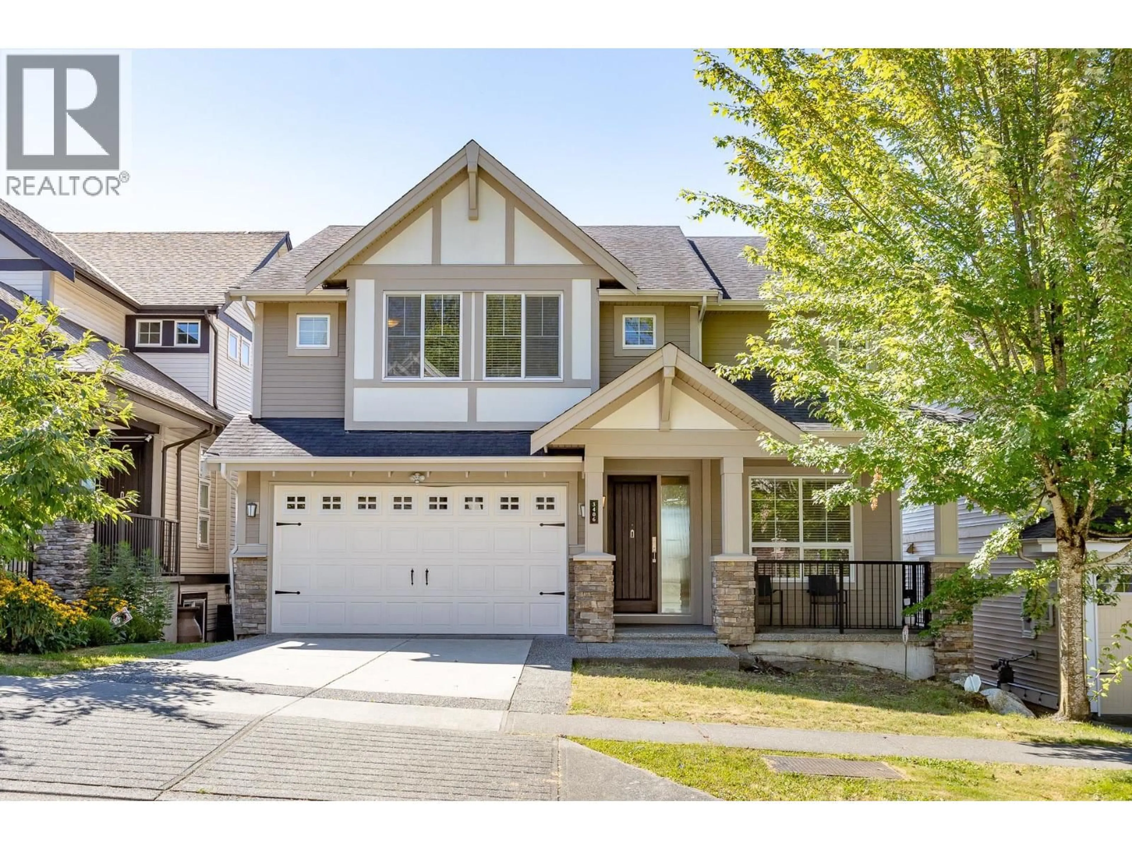 Home with vinyl exterior material, street for 3406 DERBYSHIRE AVENUE, Coquitlam British Columbia V3E0G3