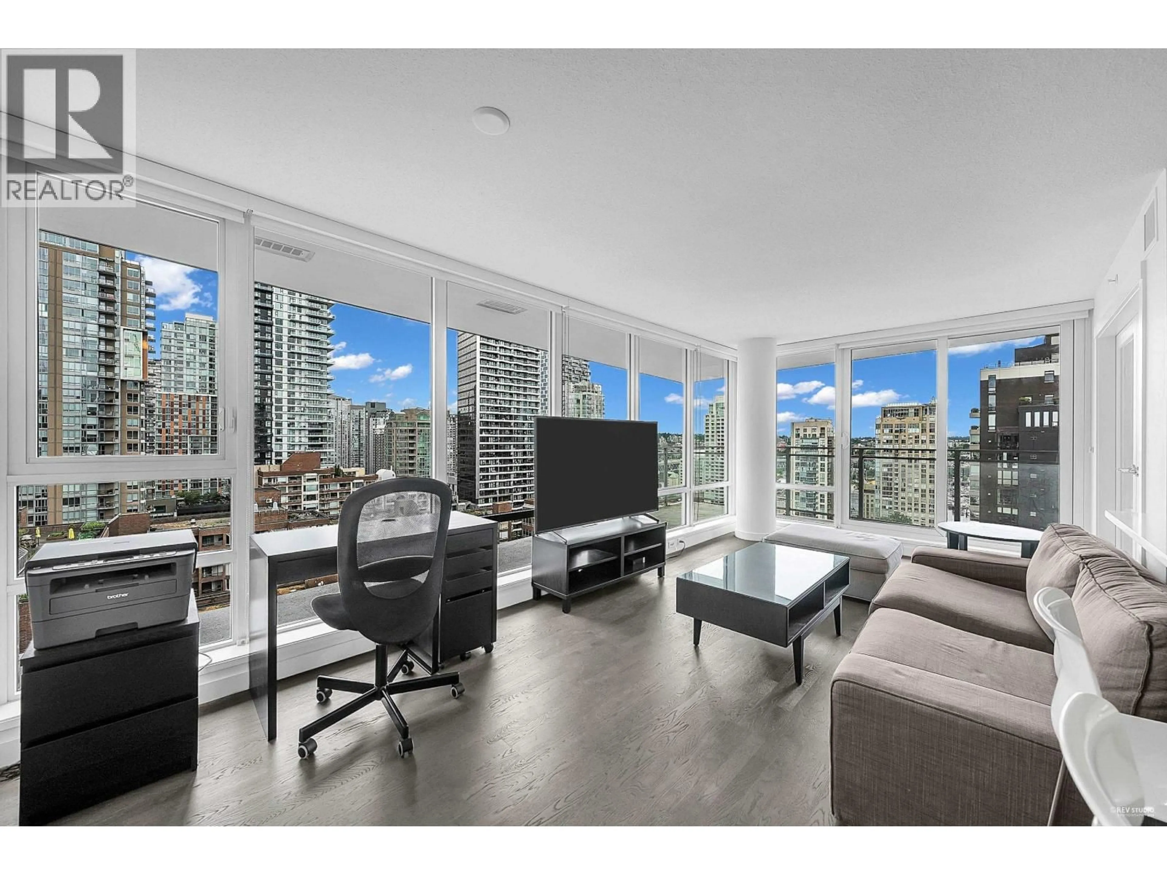 Living room with furniture, unknown for 1606 - 1009 HARWOOD STREET, Vancouver British Columbia V6E0C2