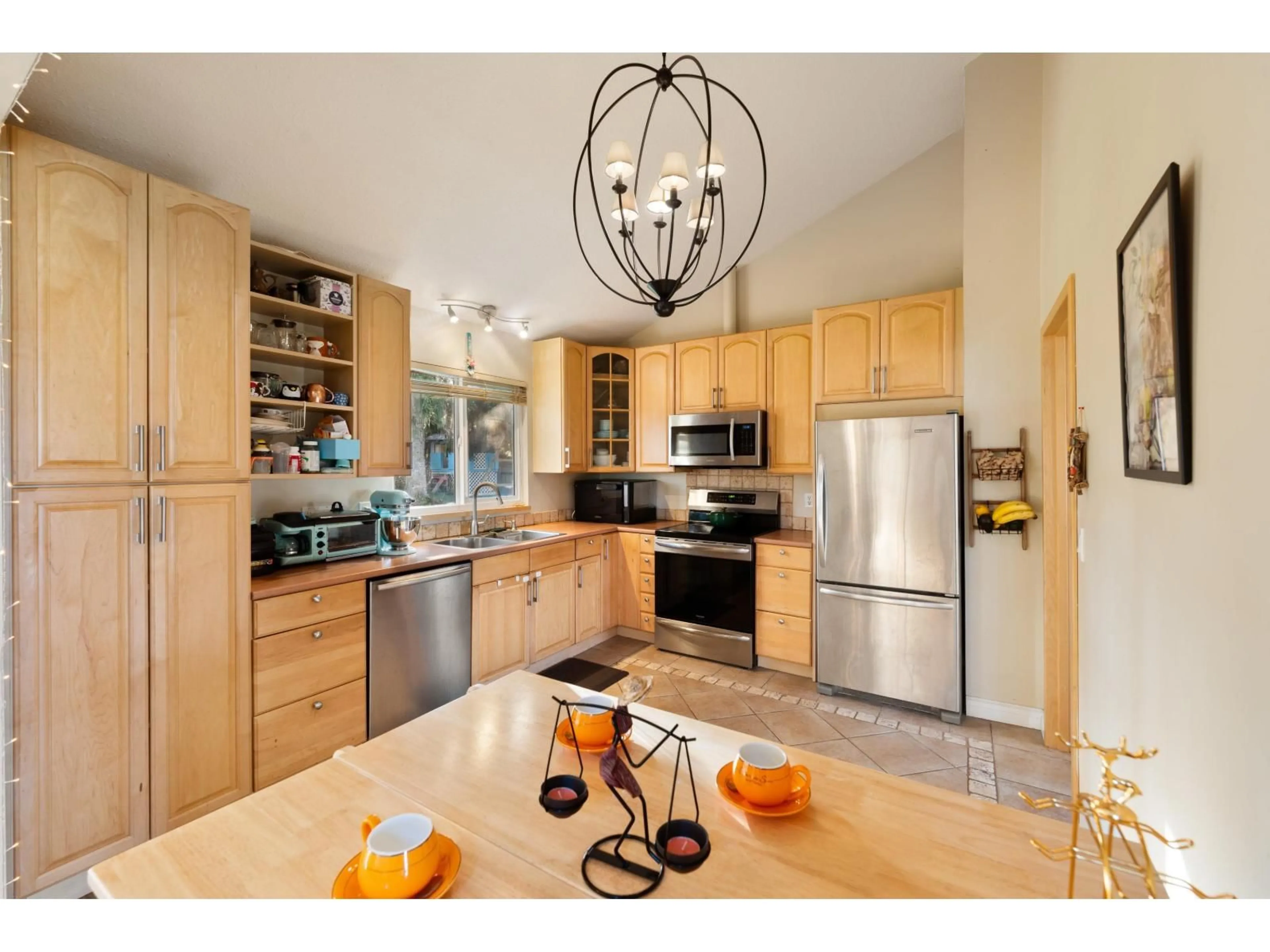 Open concept kitchen, unknown for 11016 WESTRIDGE, Delta British Columbia V4E2N5