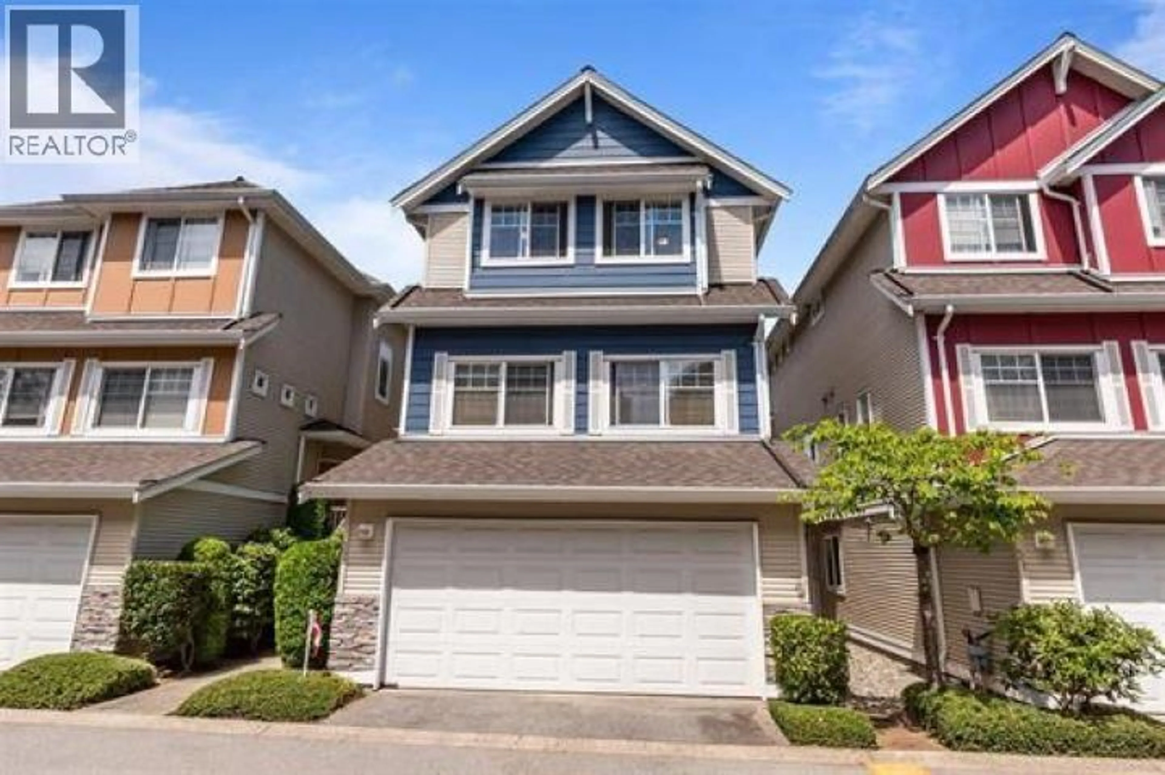 Home with vinyl exterior material, street for 32 - 1108 RIVERSIDE CLOSE, Port Coquitlam British Columbia V3B8C2