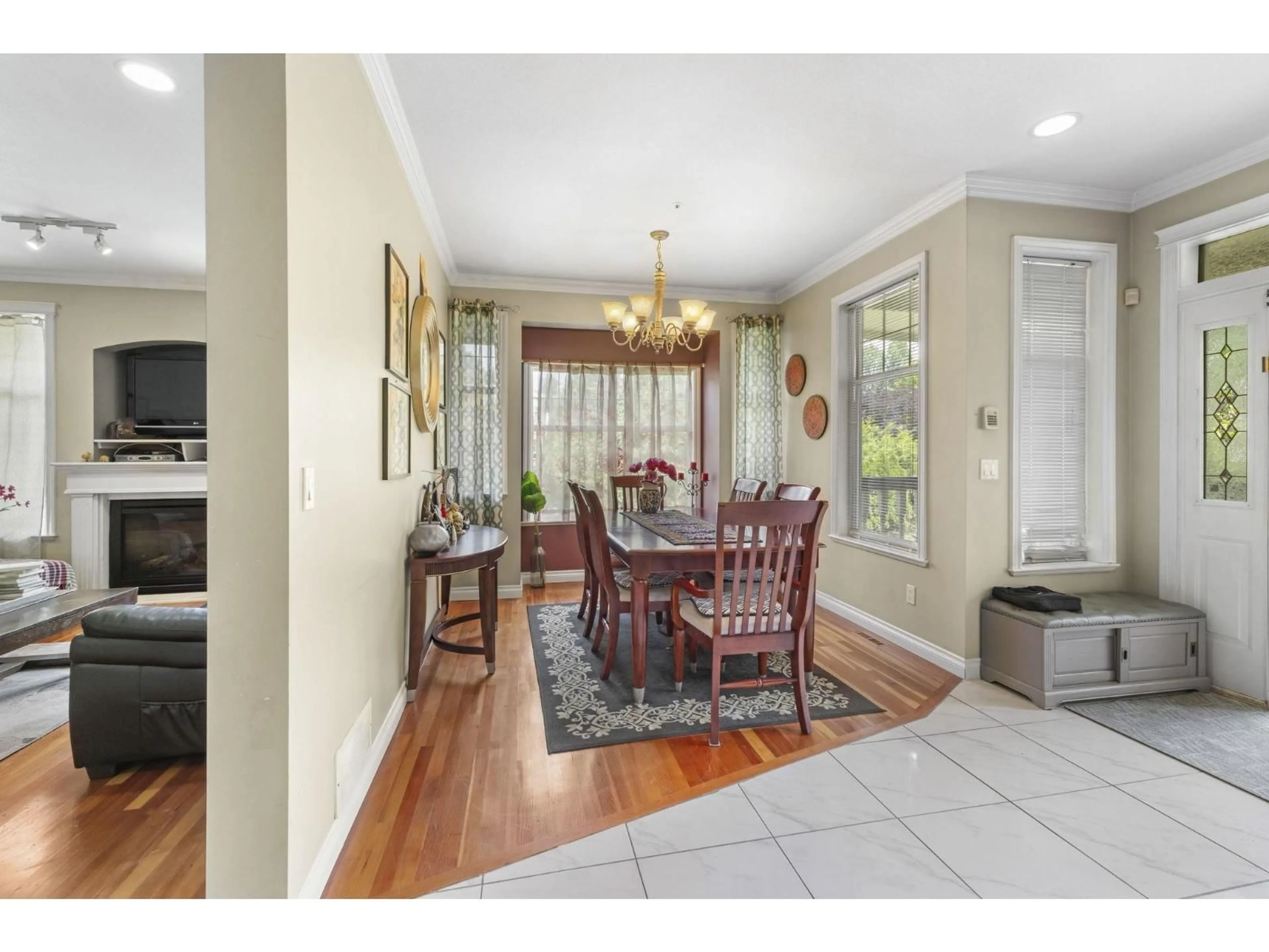 Dining room, unknown for 9833 182, Surrey British Columbia V4N5A9