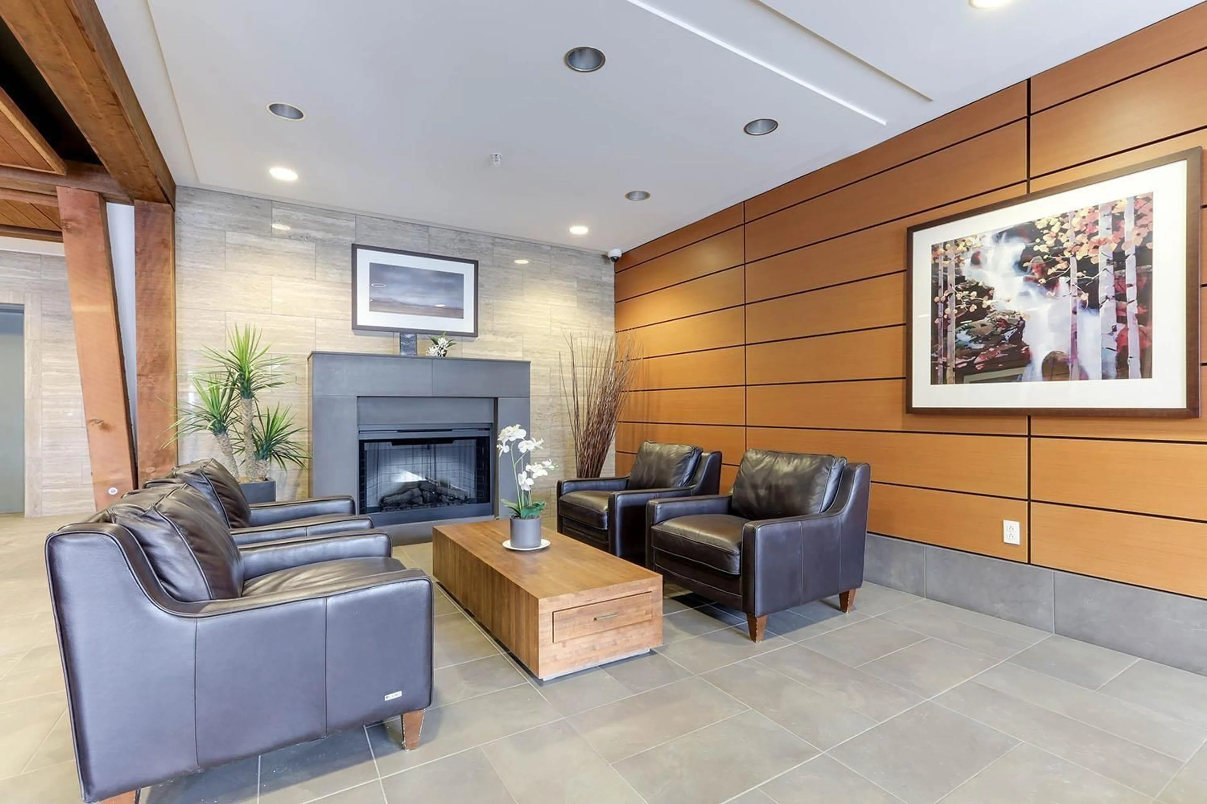 Lobby for 419 - 23215 BILLY BROWN, Langley British Columbia V1M0B7