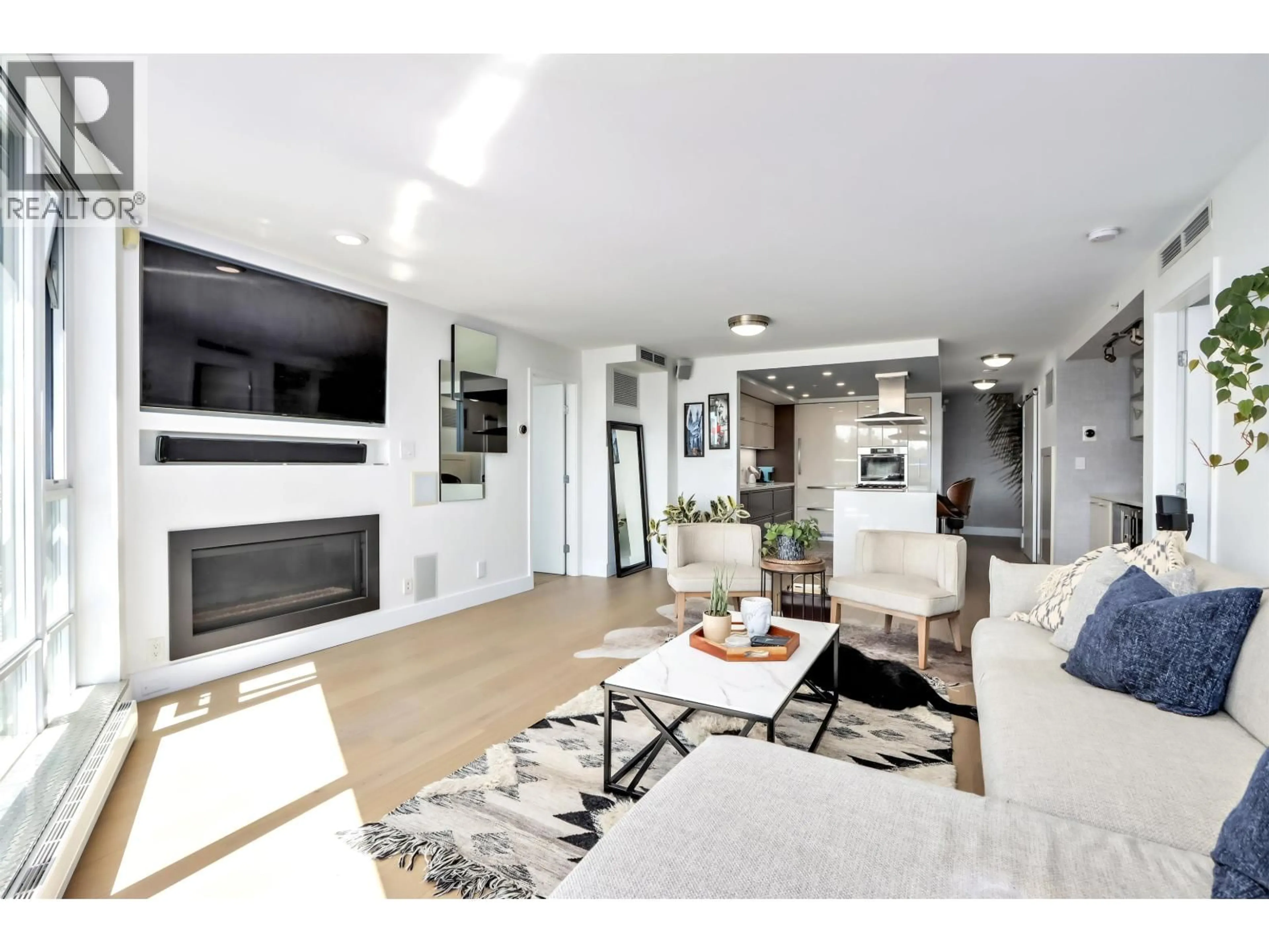 Living room with furniture, unknown for 303 - 8 SMITHE MEWS, Vancouver British Columbia V6B0A5