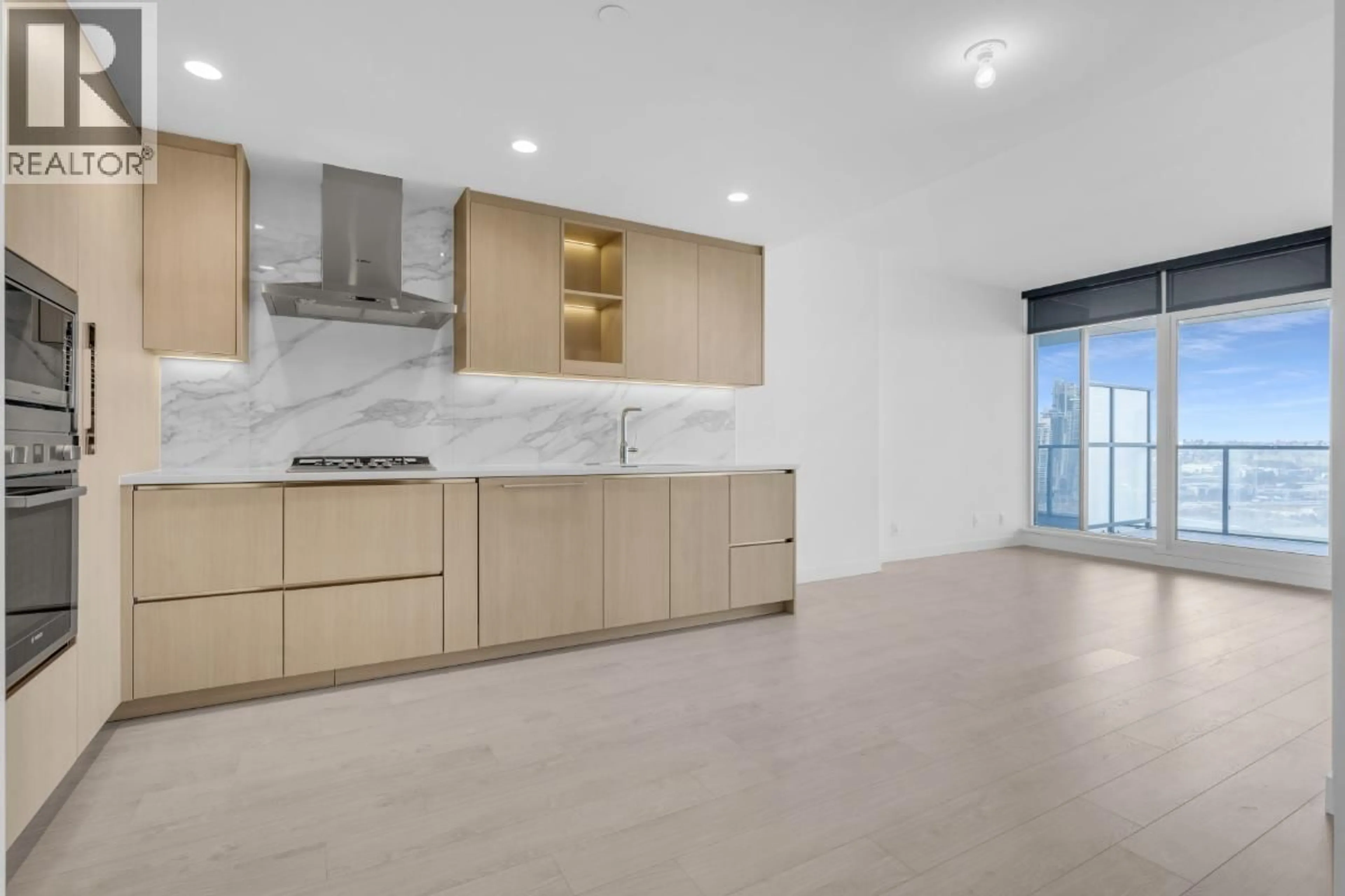 Open concept kitchen, ceramic/tile floor for 4601 - 4730 LOUGHEED HIGHWAY, Burnaby British Columbia V5C0M9