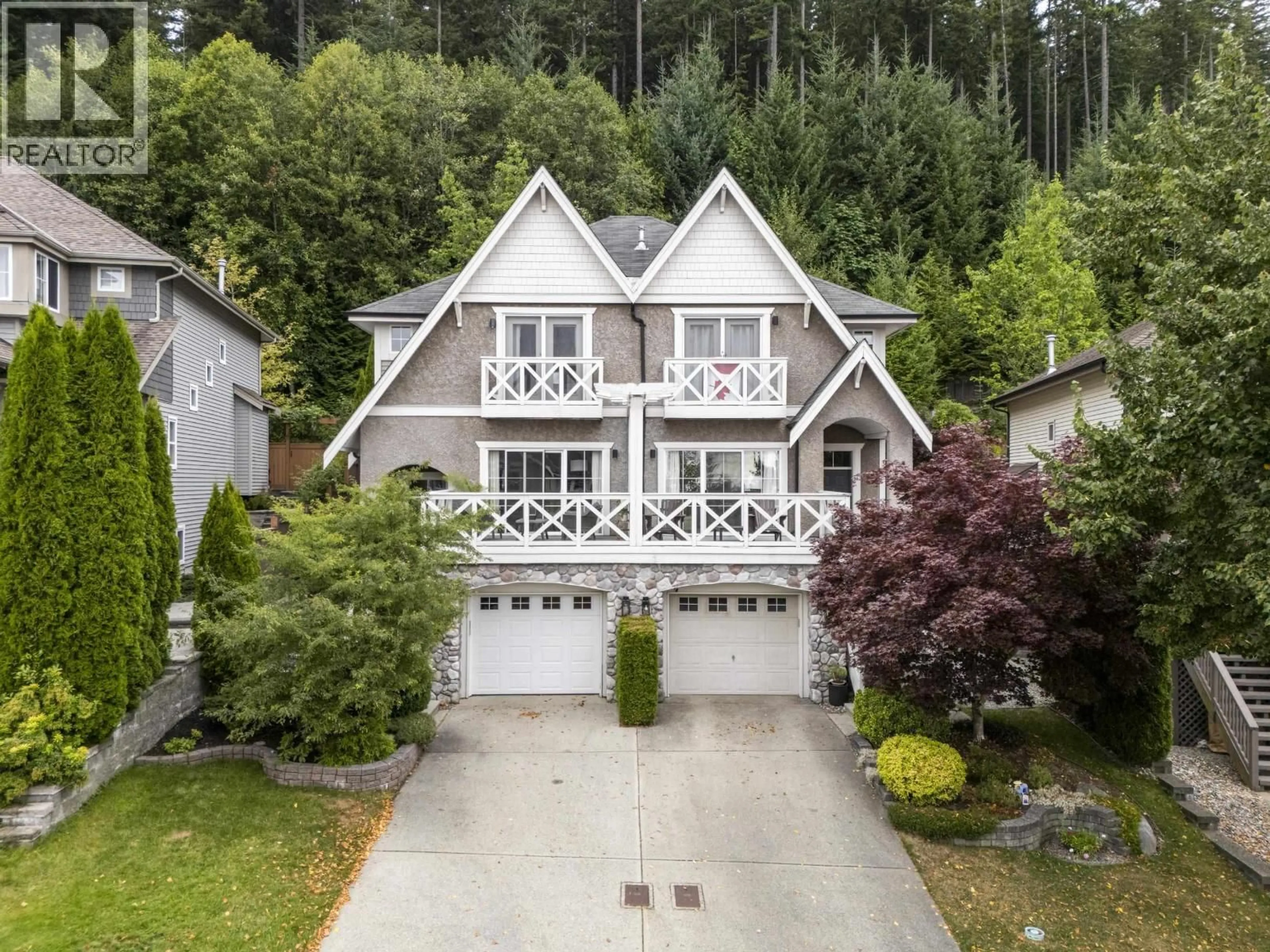 A pic from outside/outdoor area/front of a property/back of a property/a pic from drone, street for 23 HICKORY DRIVE, Port Moody British Columbia V3H5L9