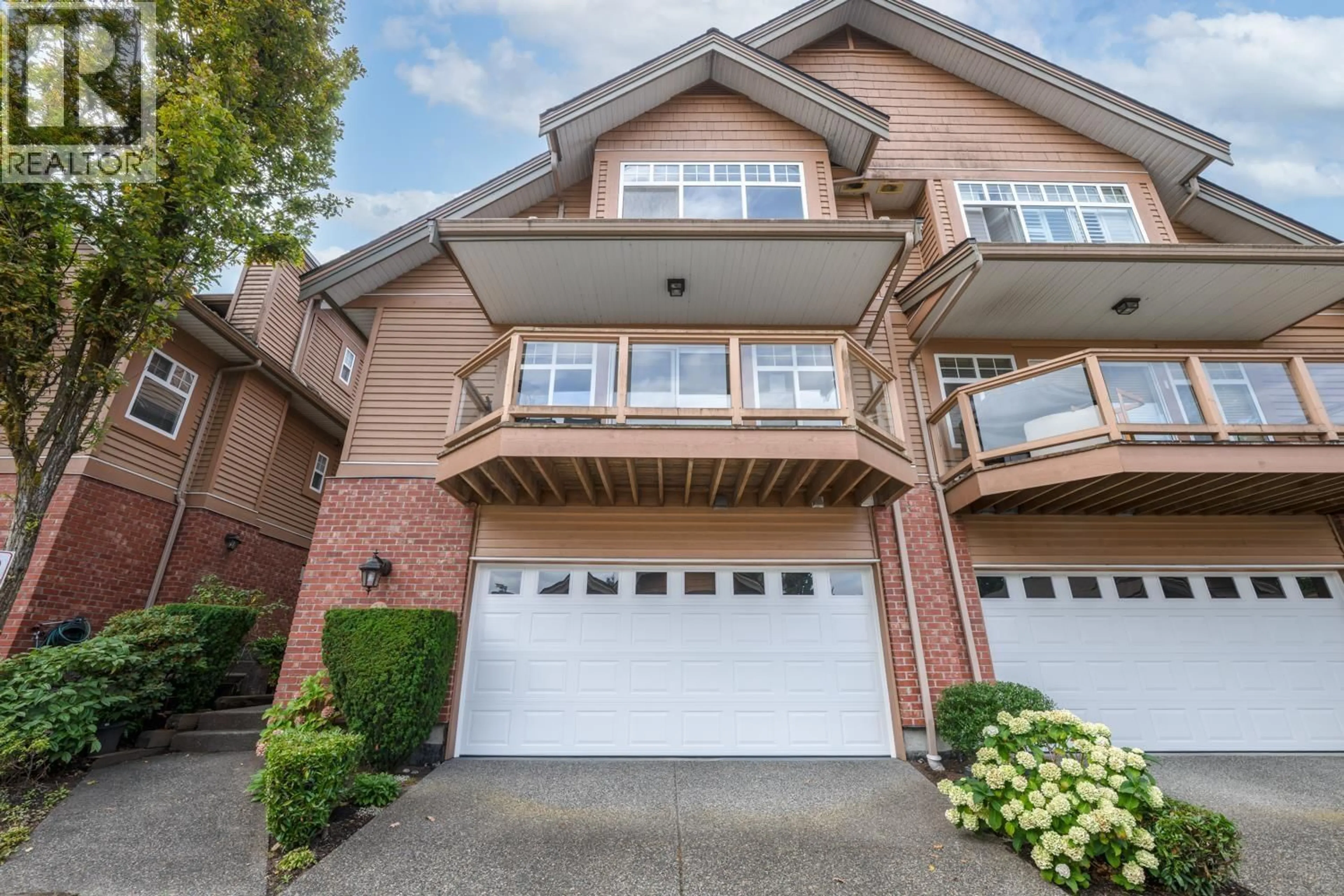 Home with brick exterior material, street for 34 - 5201 OAKMOUNT CRESCENT, Burnaby British Columbia V5H4S8